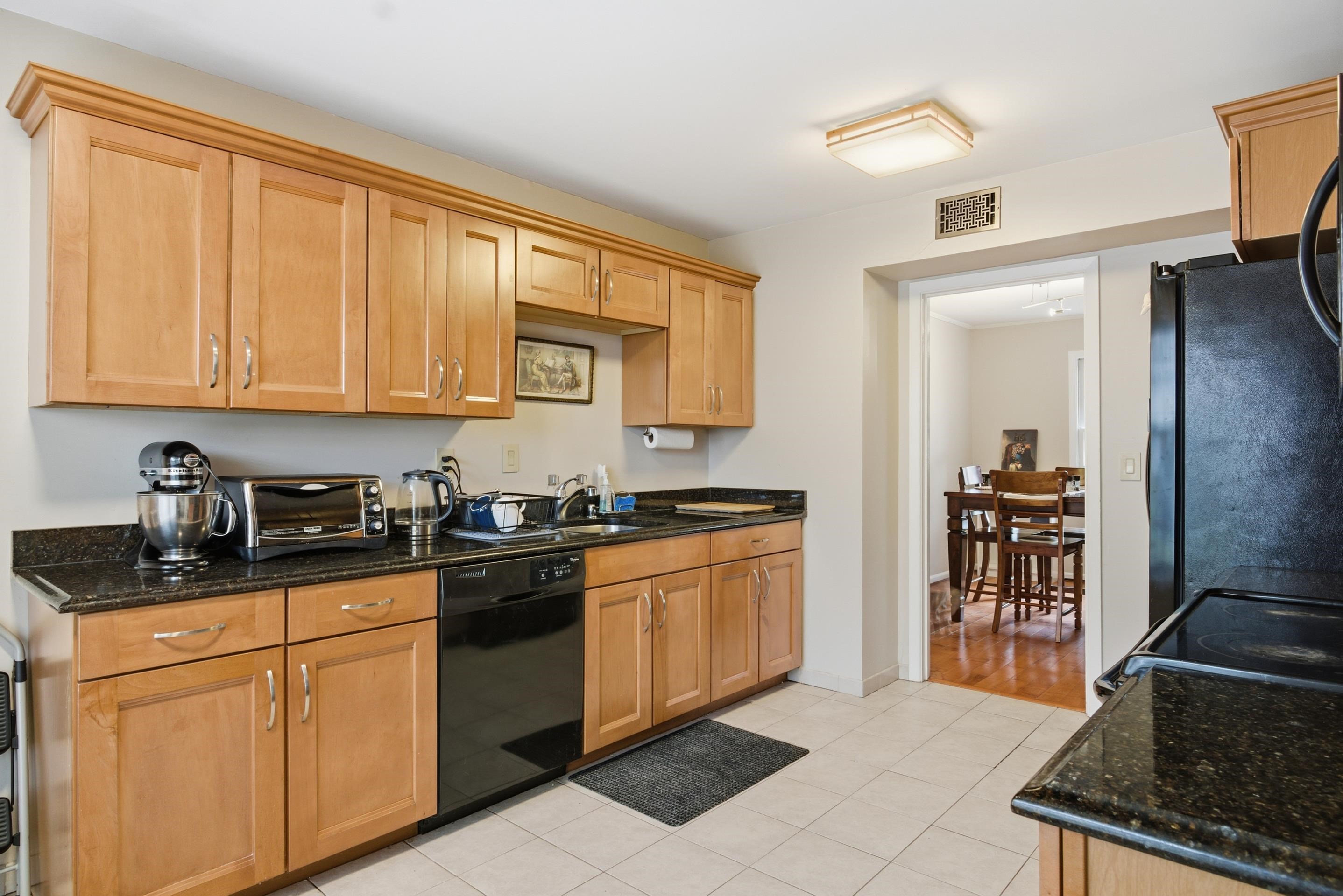 110 Southampton Court