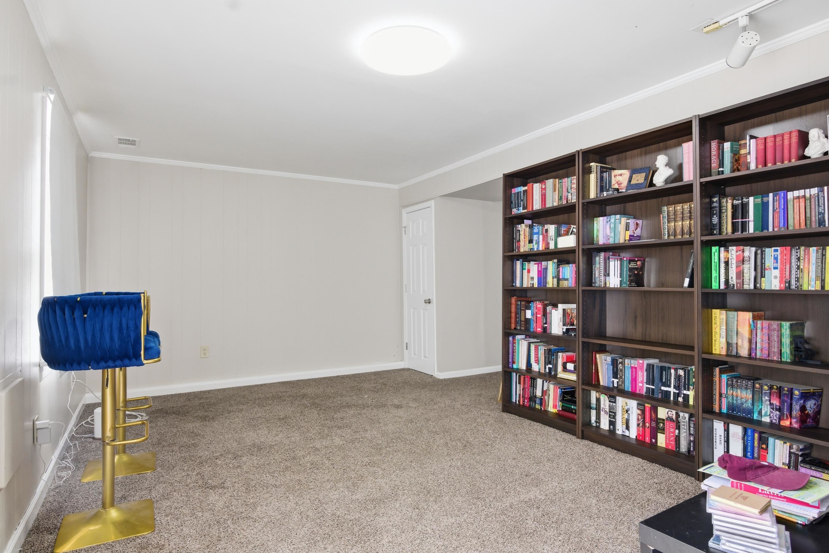 110 Southampton Court