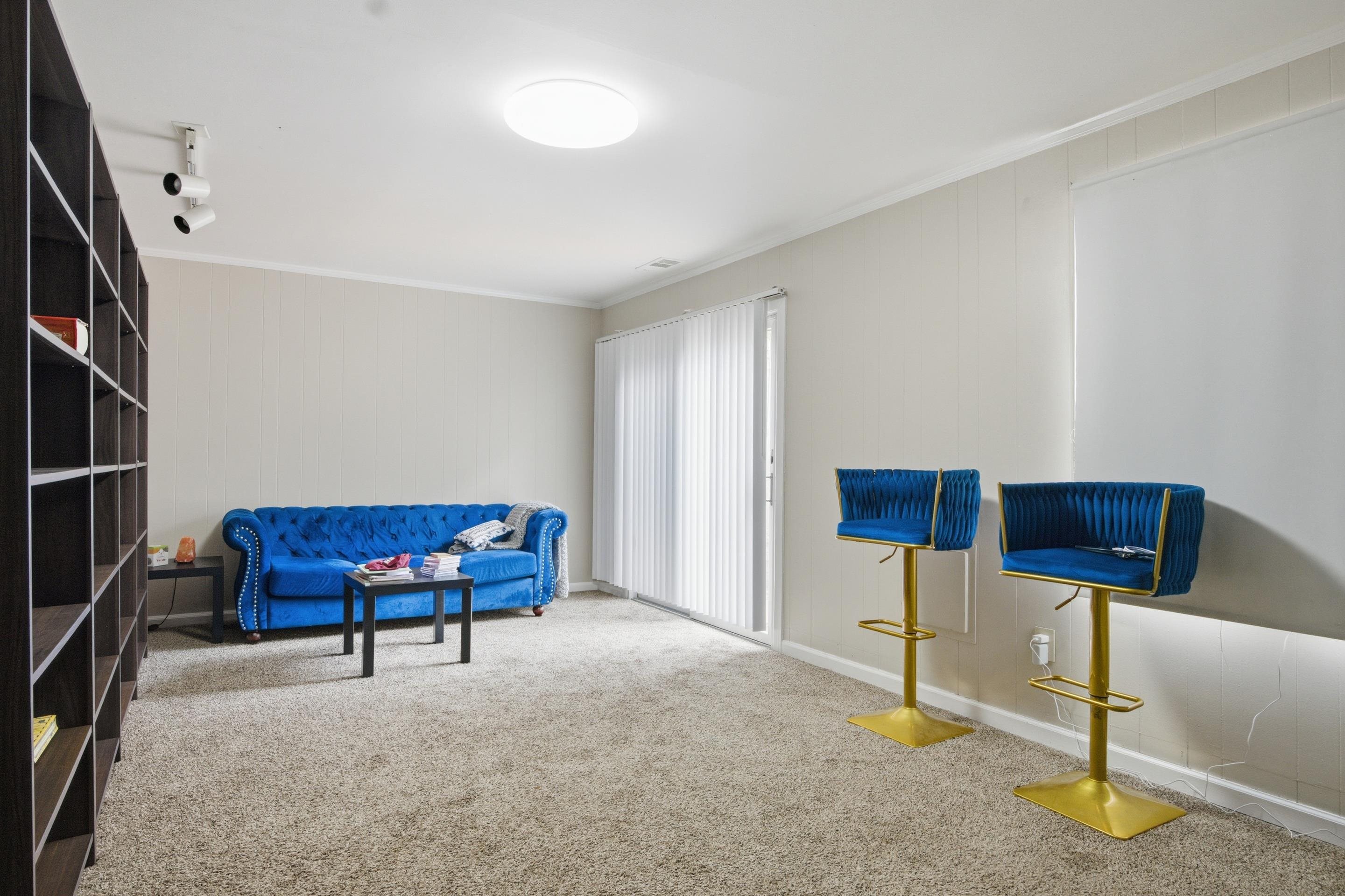 110 Southampton Court