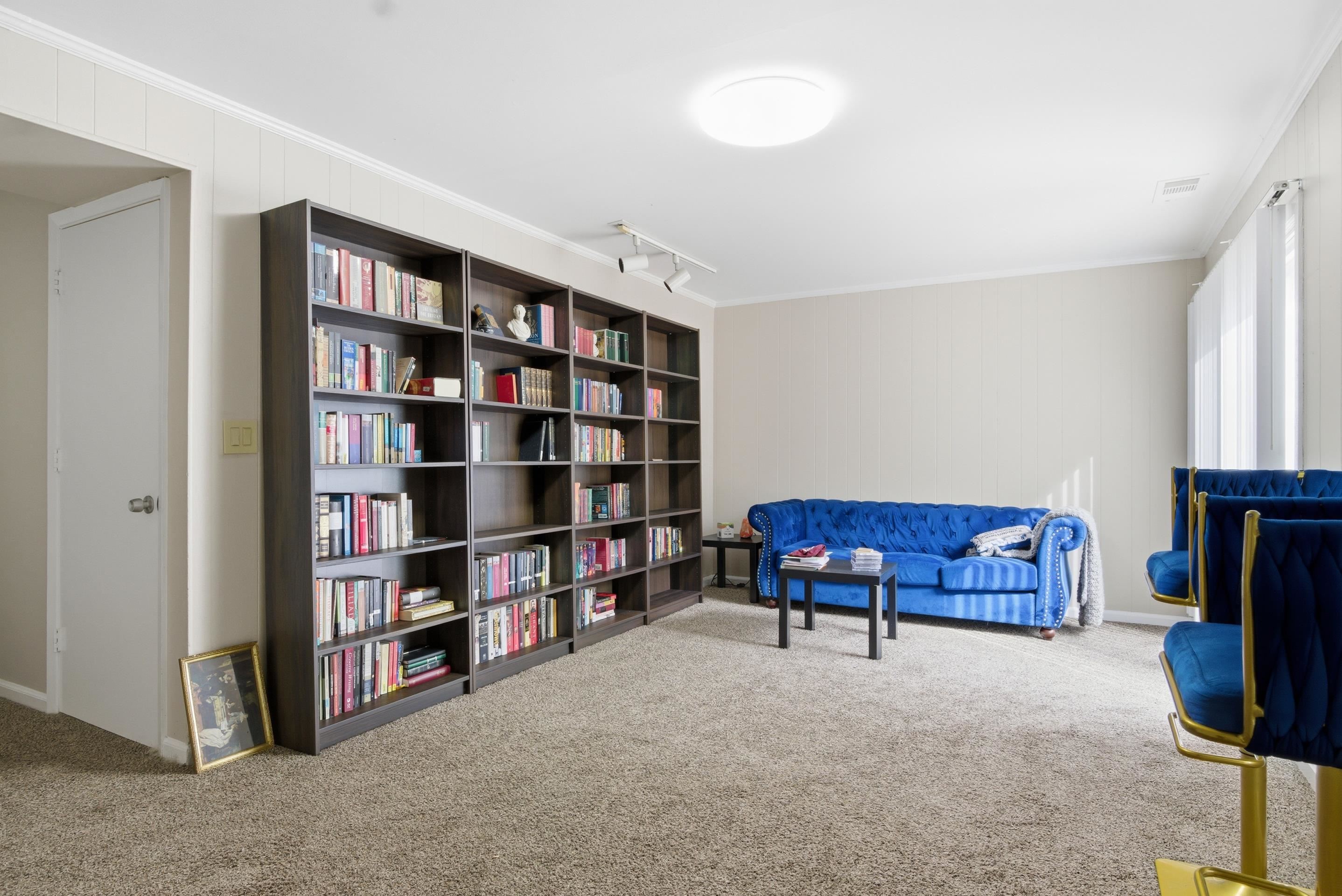 110 Southampton Court