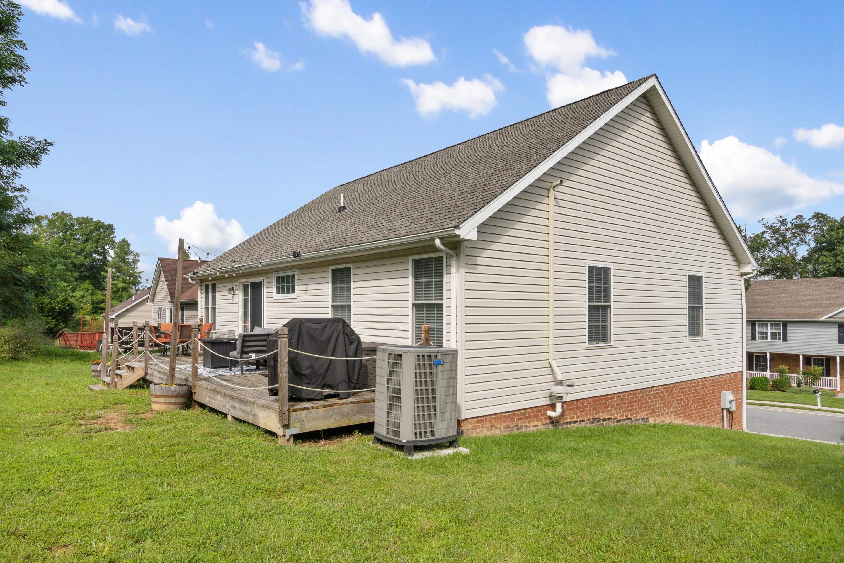 218 Mountain Breeze Drive