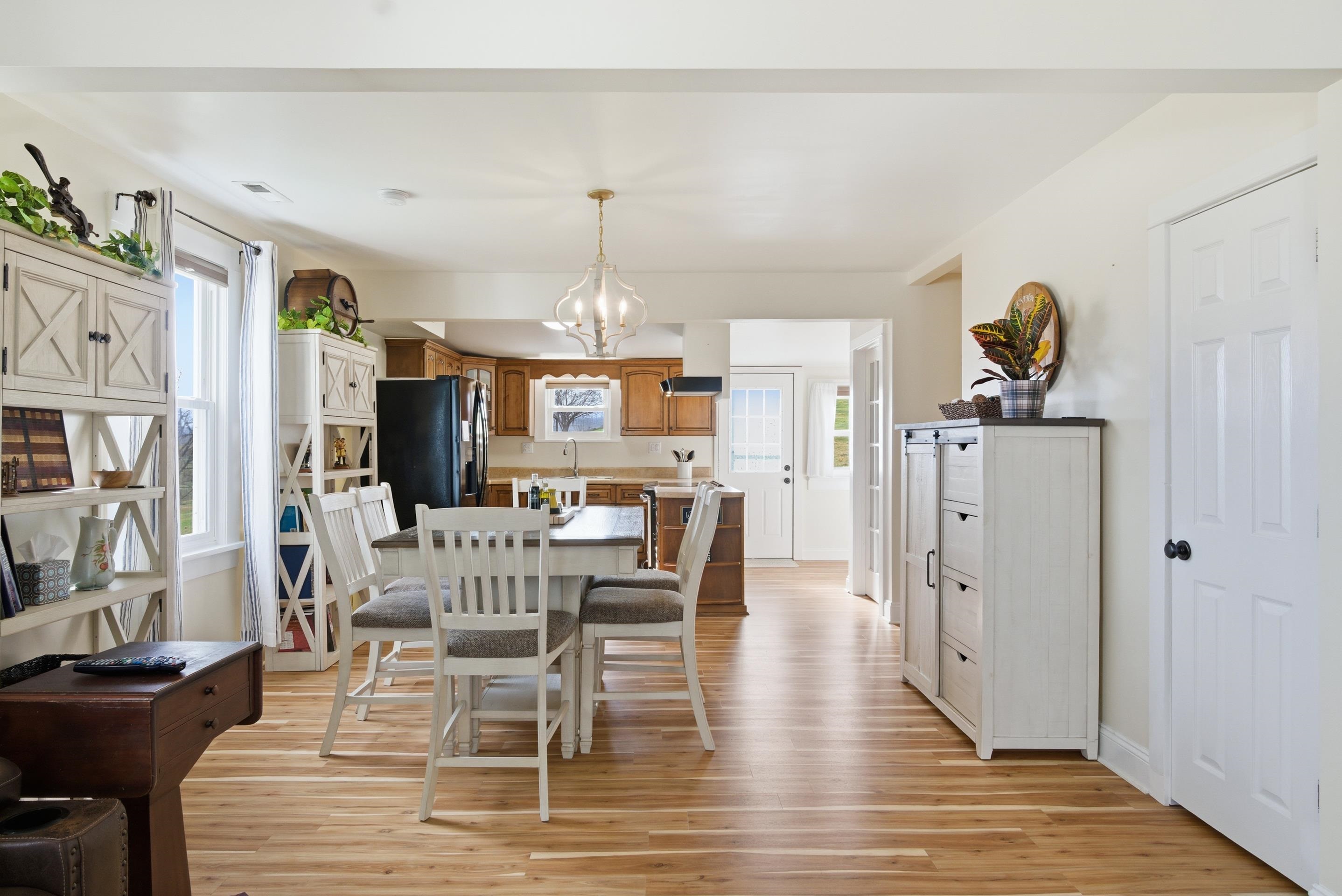 7776 NECK CREEK Road