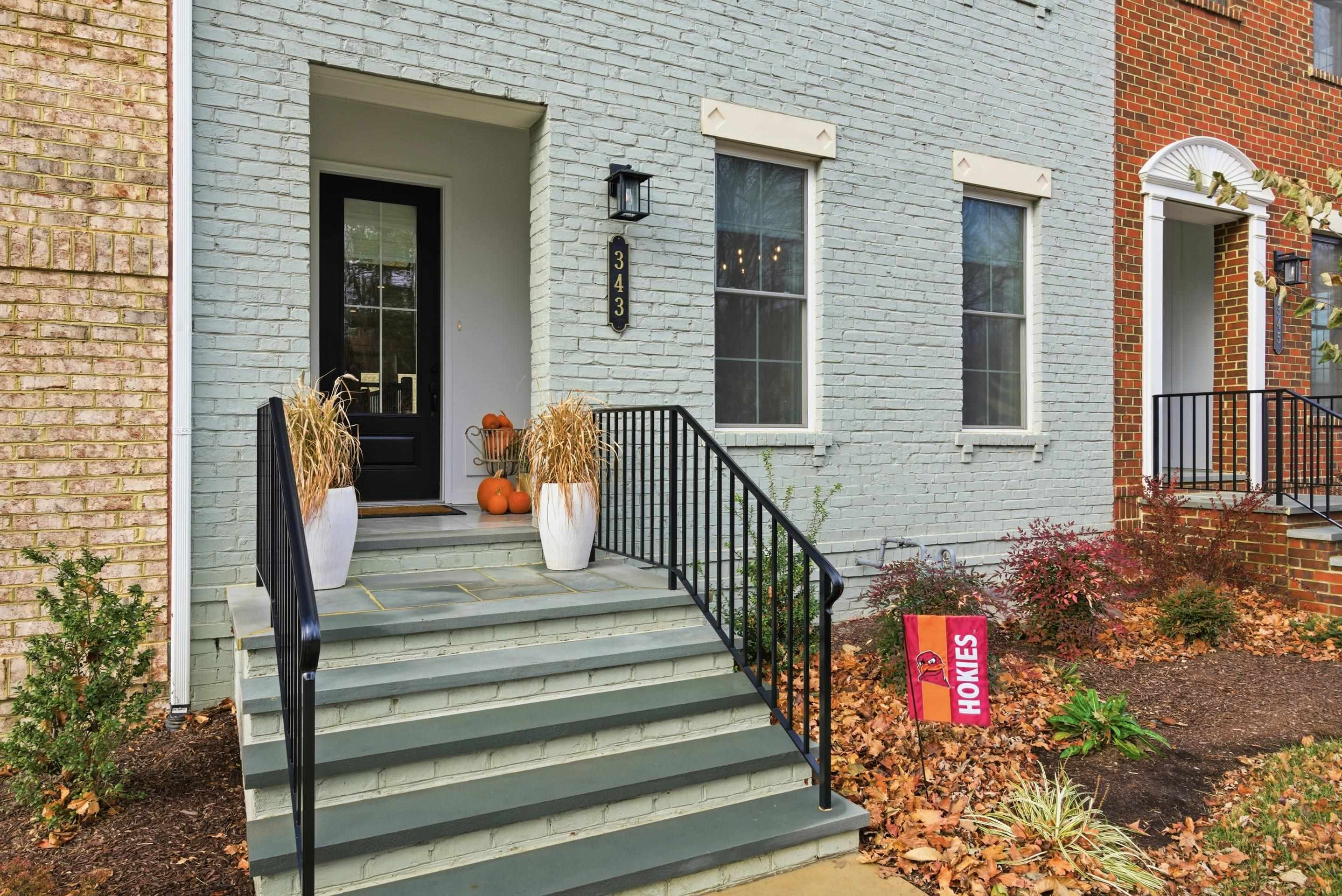 343 Eheart Street SE