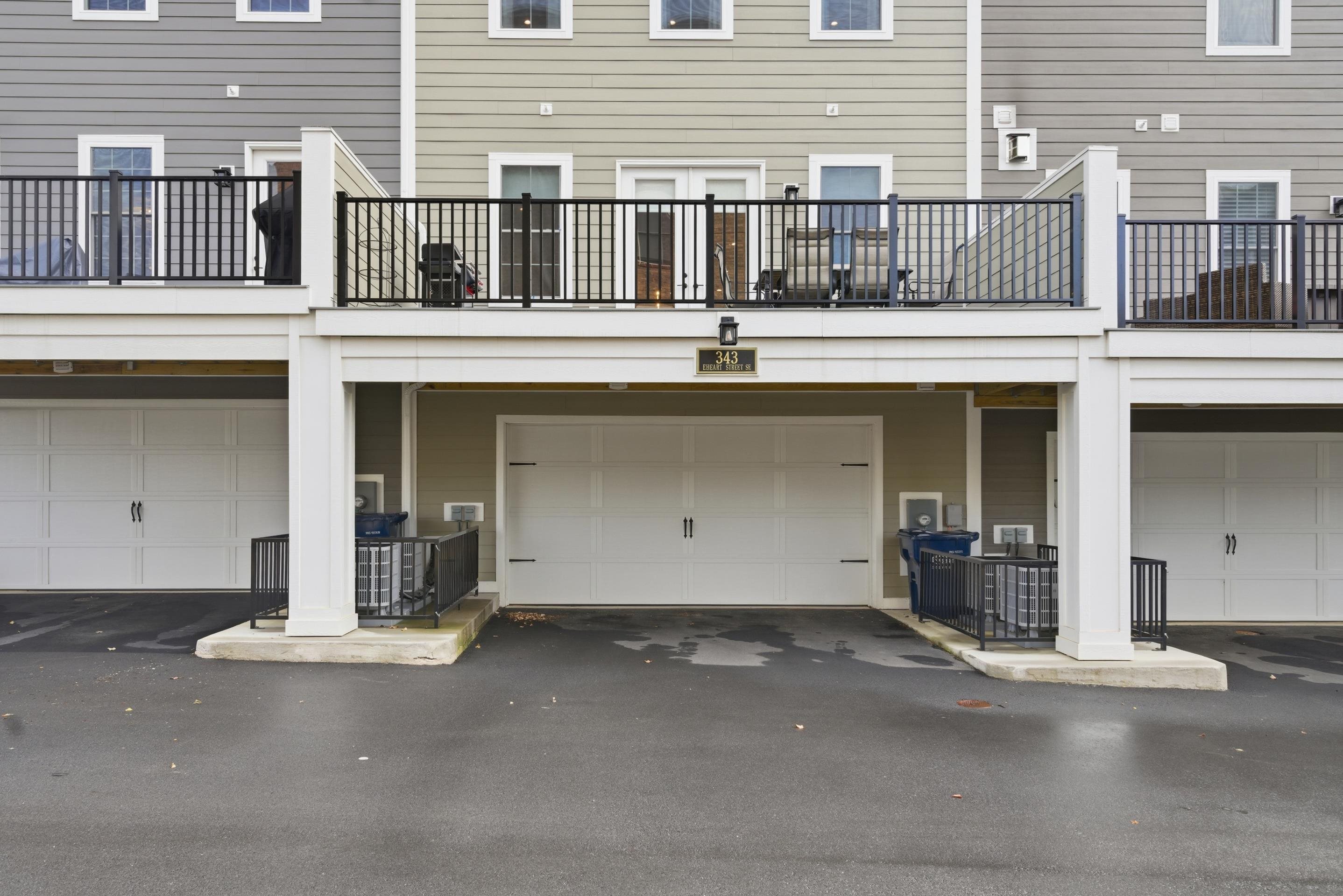 343 Eheart Street SE