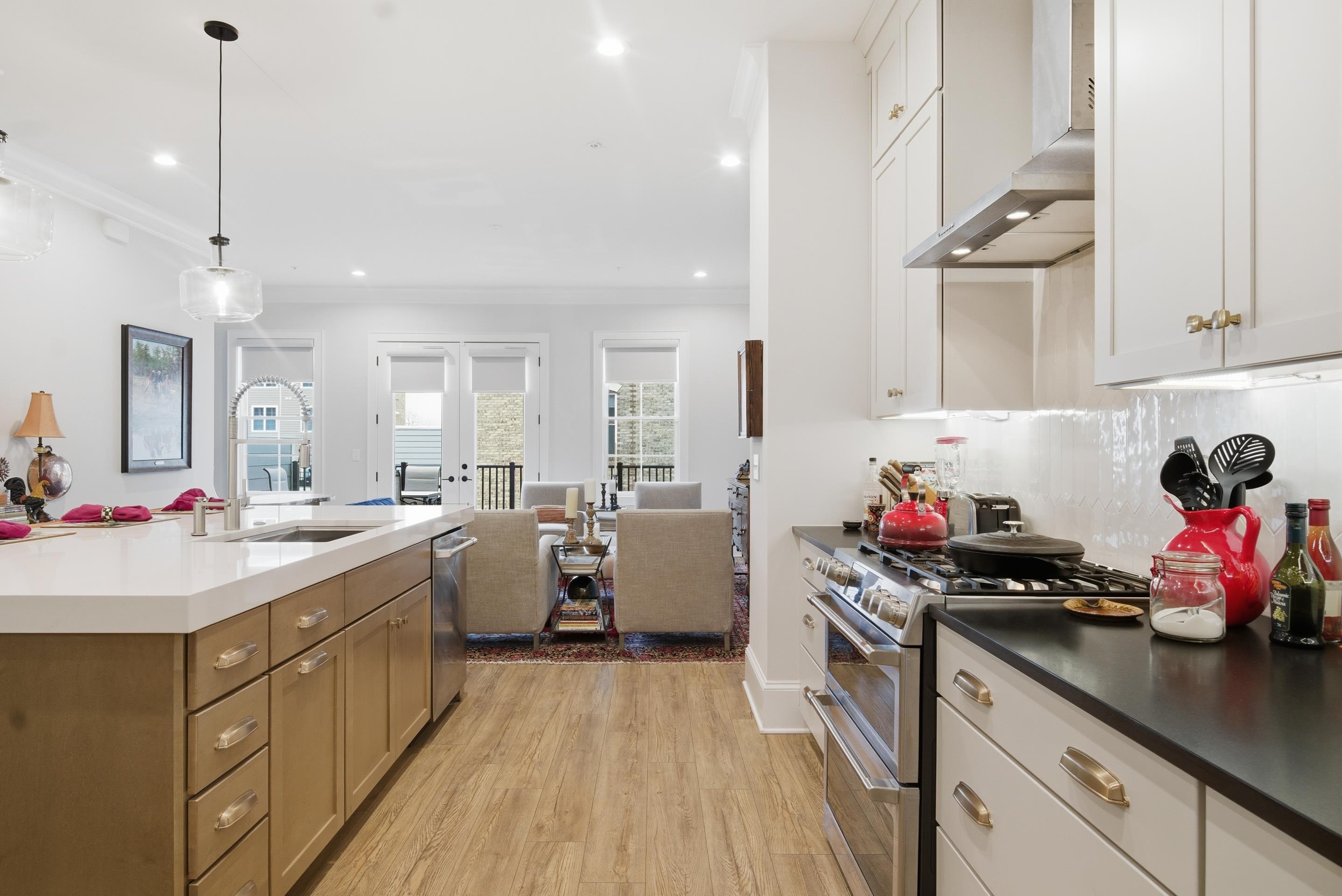 343 Eheart Street SE