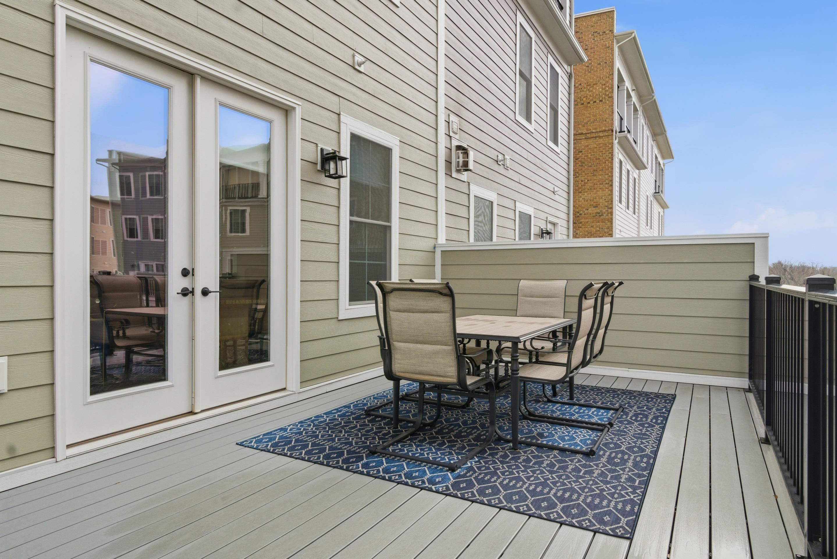 343 Eheart Street SE