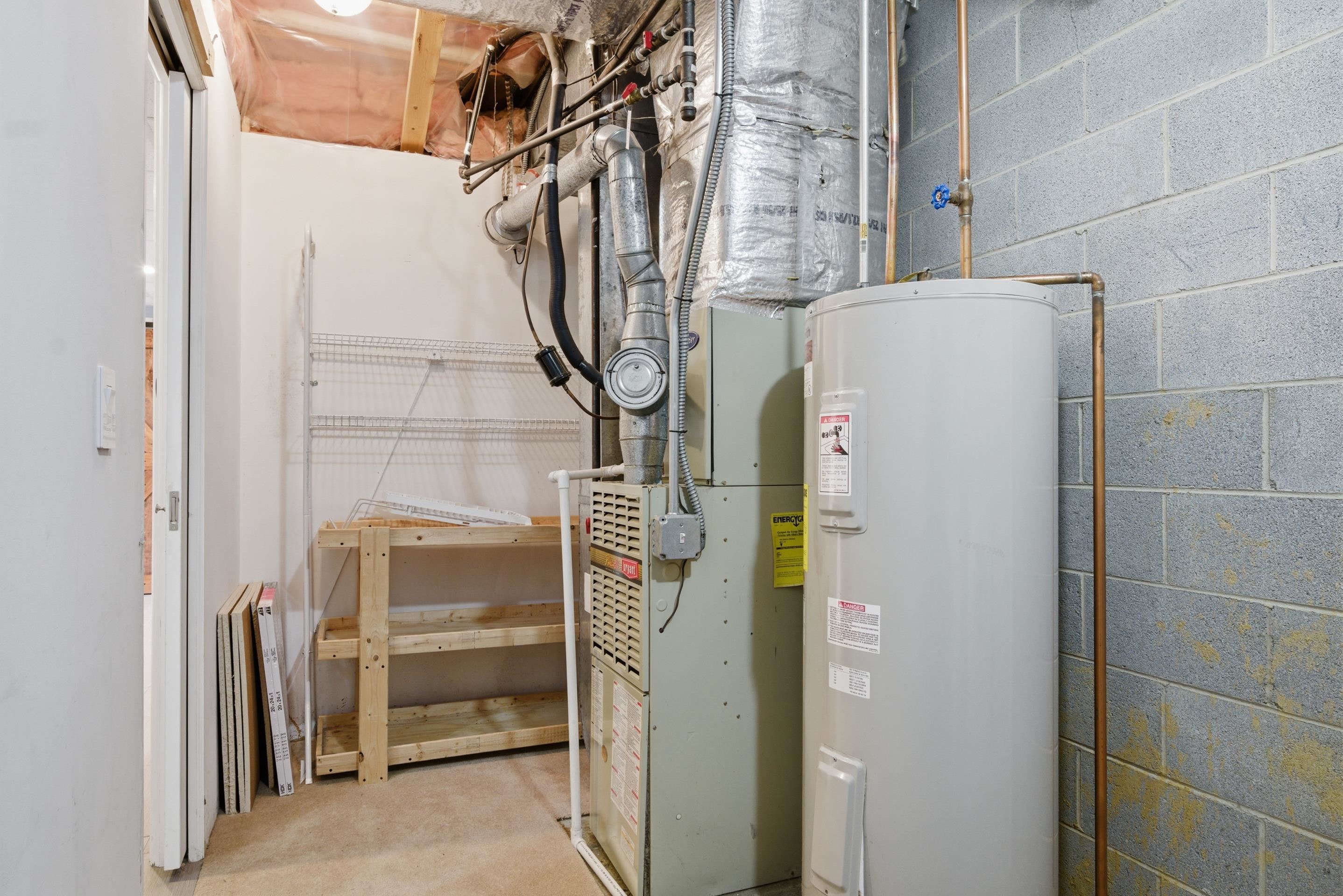 1065 Juniper Drive NW