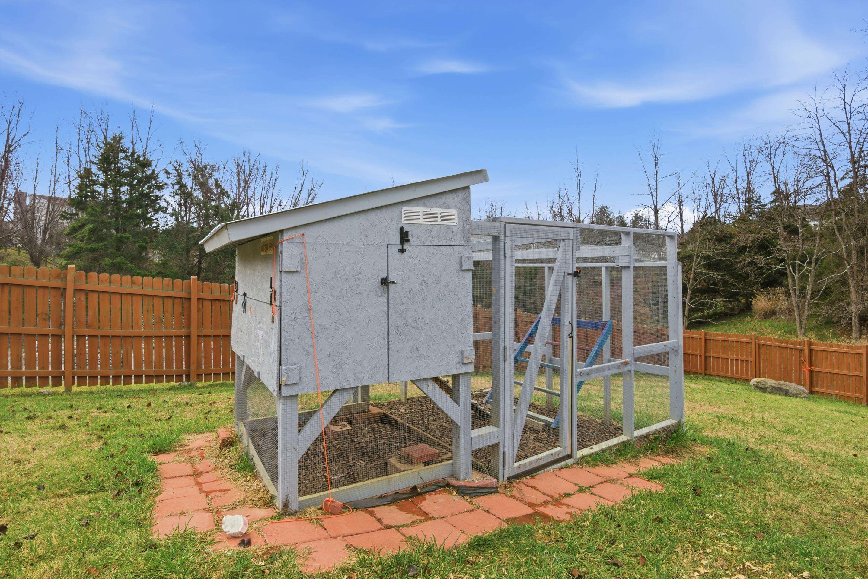 1065 Juniper Drive NW