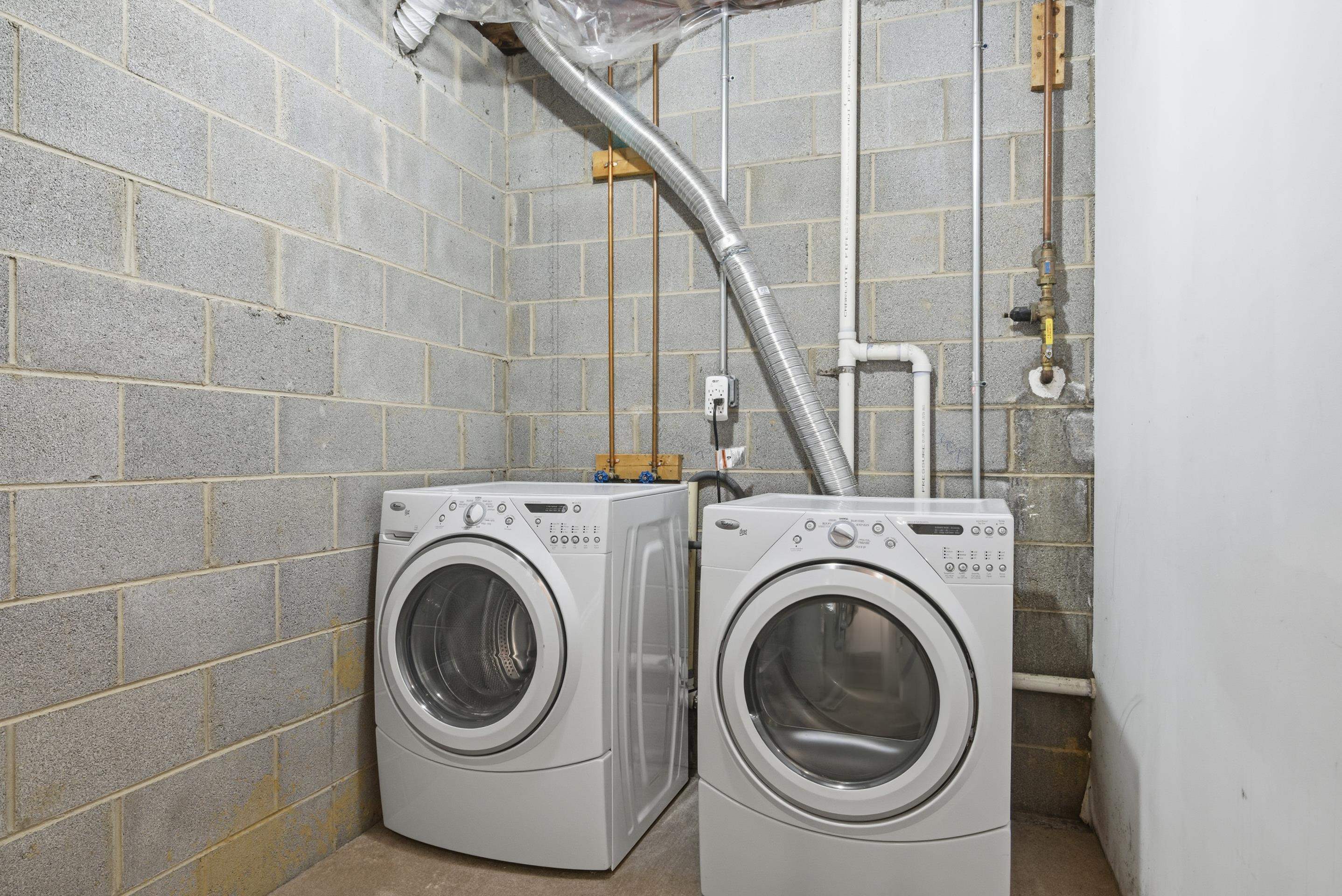 1065 Juniper Drive NW