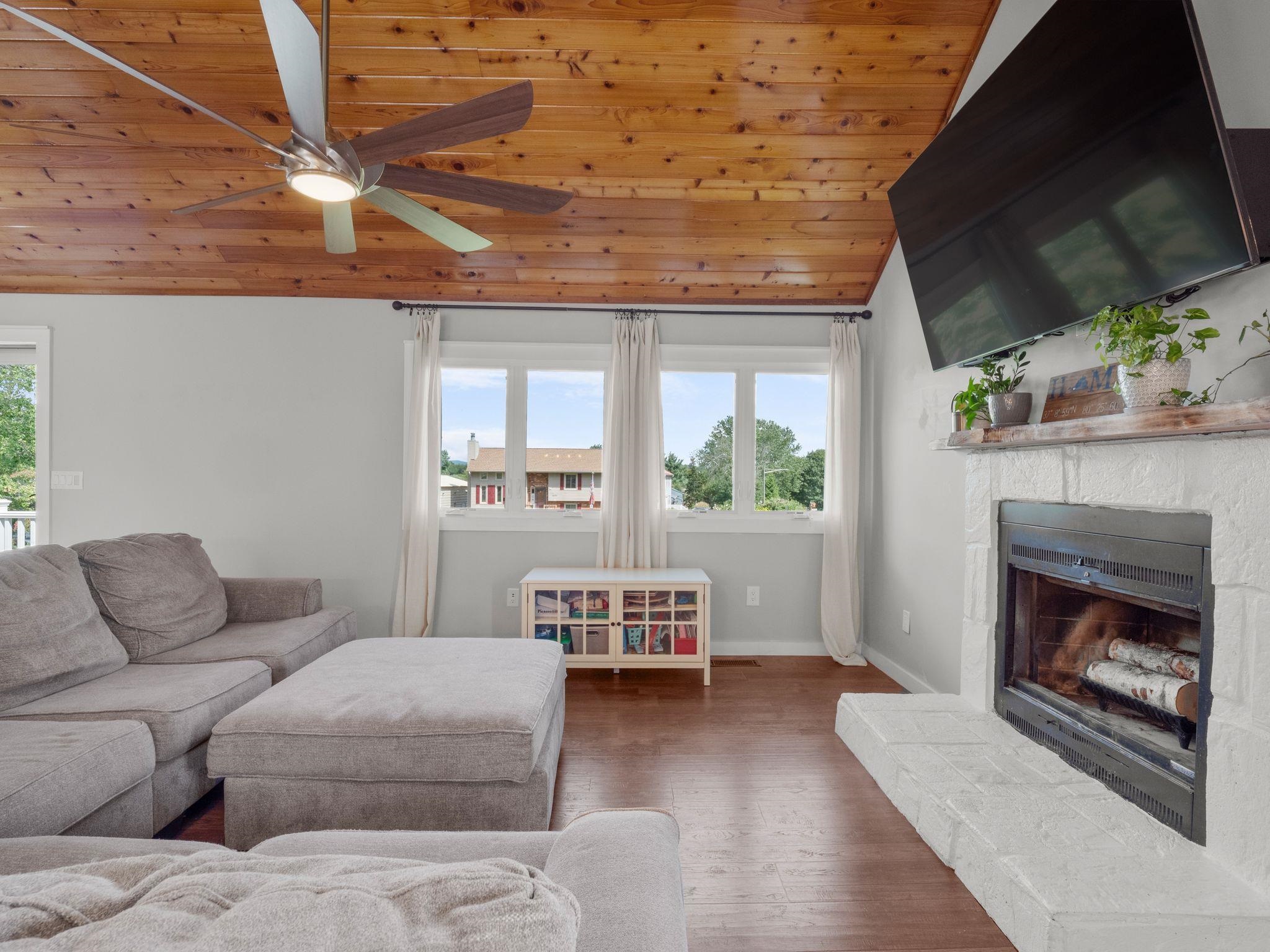 1275 CAMBRIA Street NW