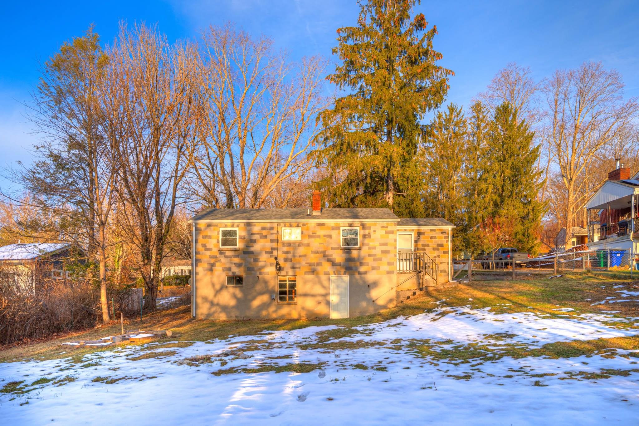 201 Orchard View Lane