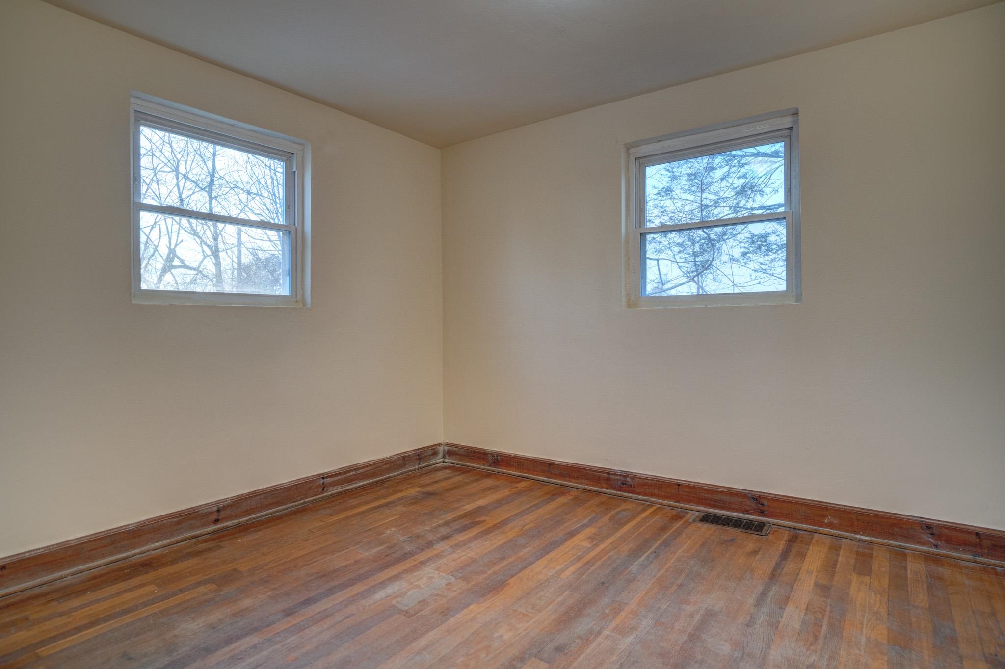 201 Orchard View Lane