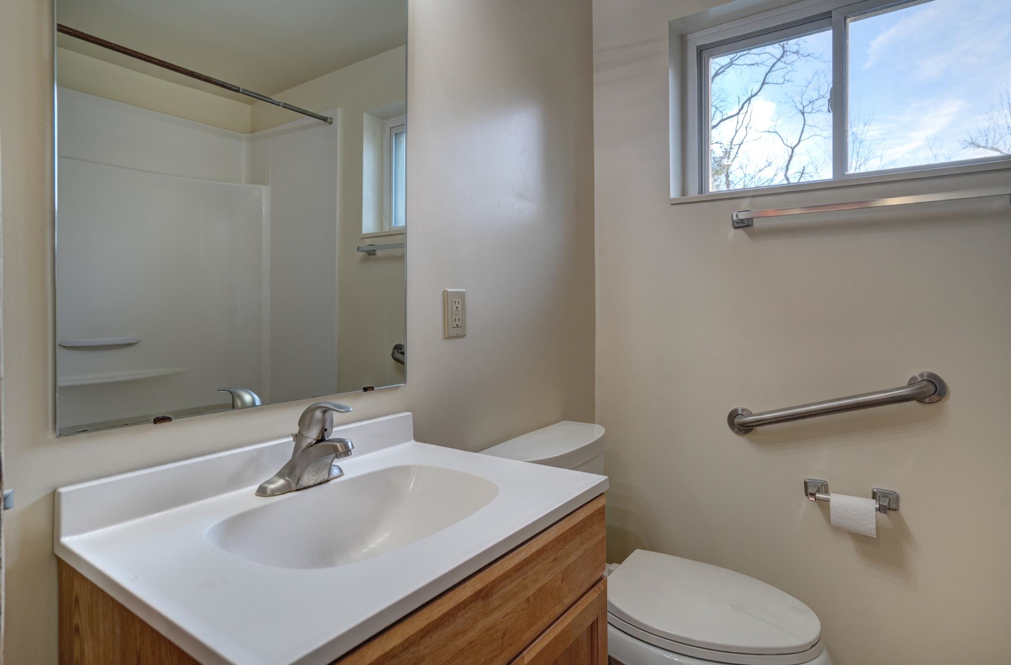 201 Orchard View Lane