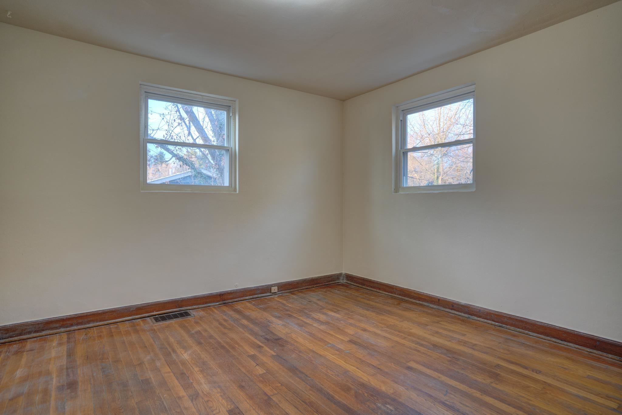 201 Orchard View Lane