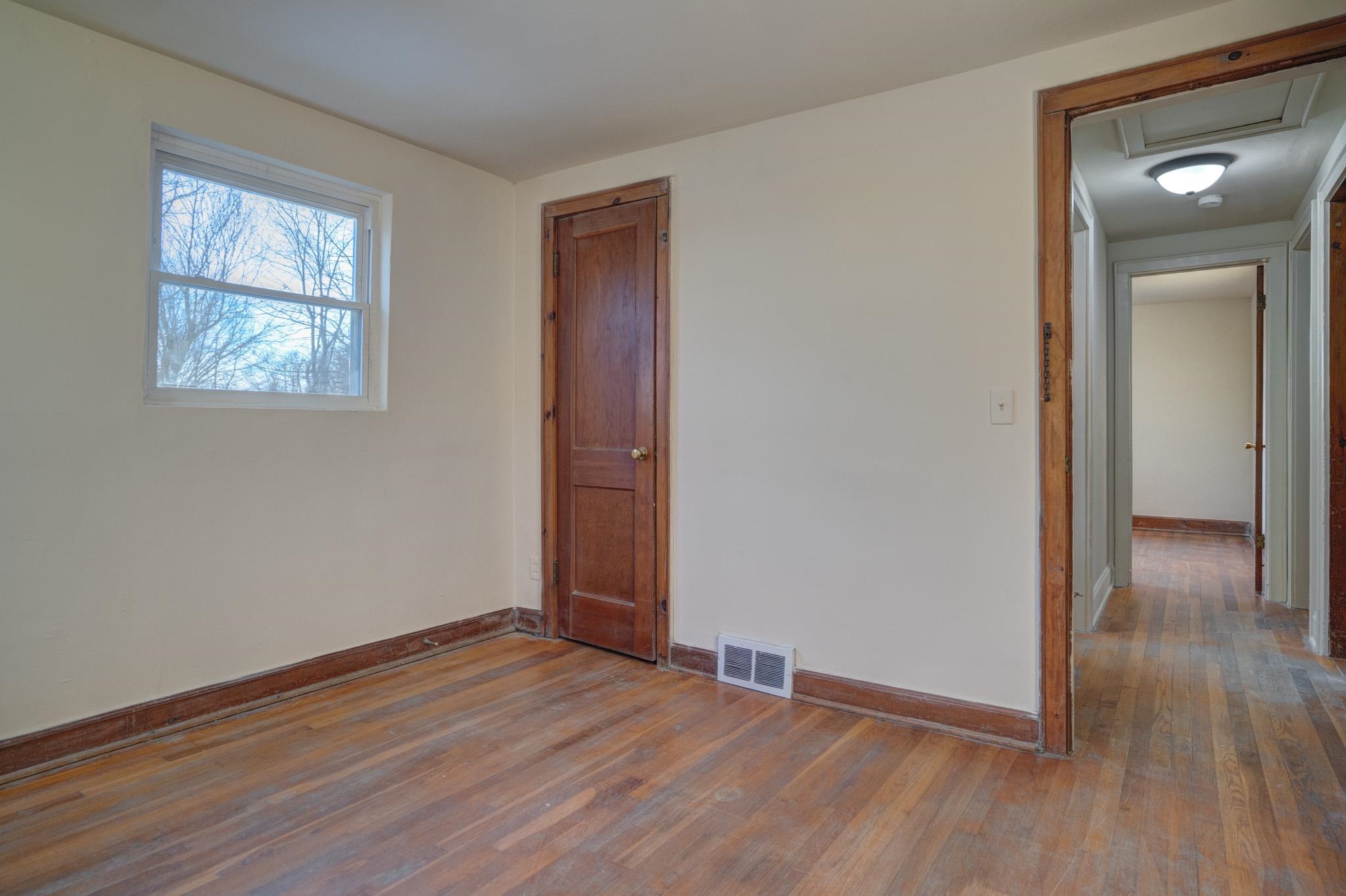 201 Orchard View Lane