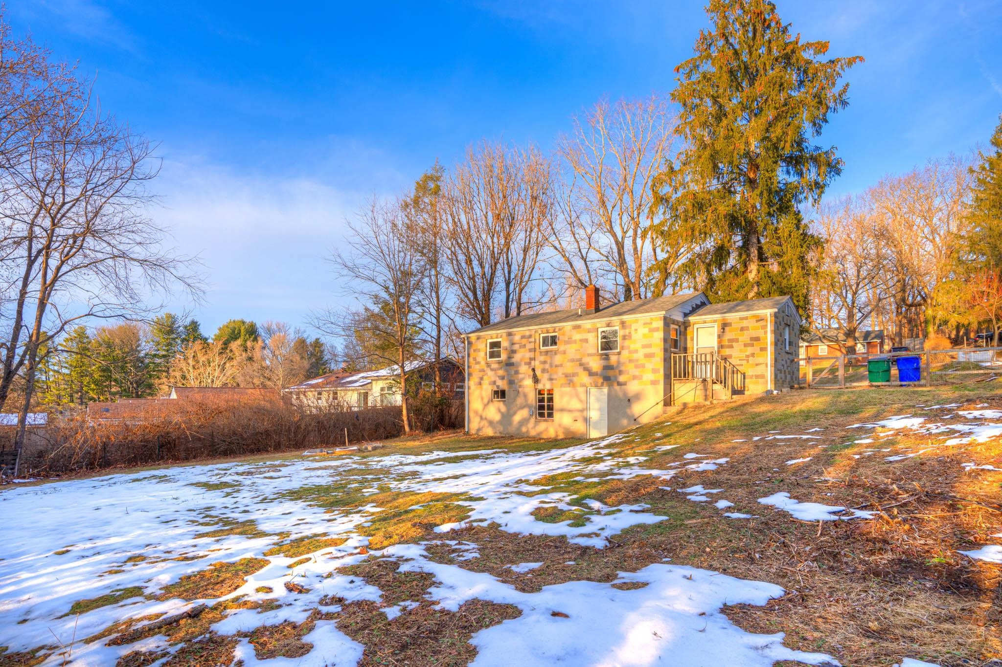 201 Orchard View Lane