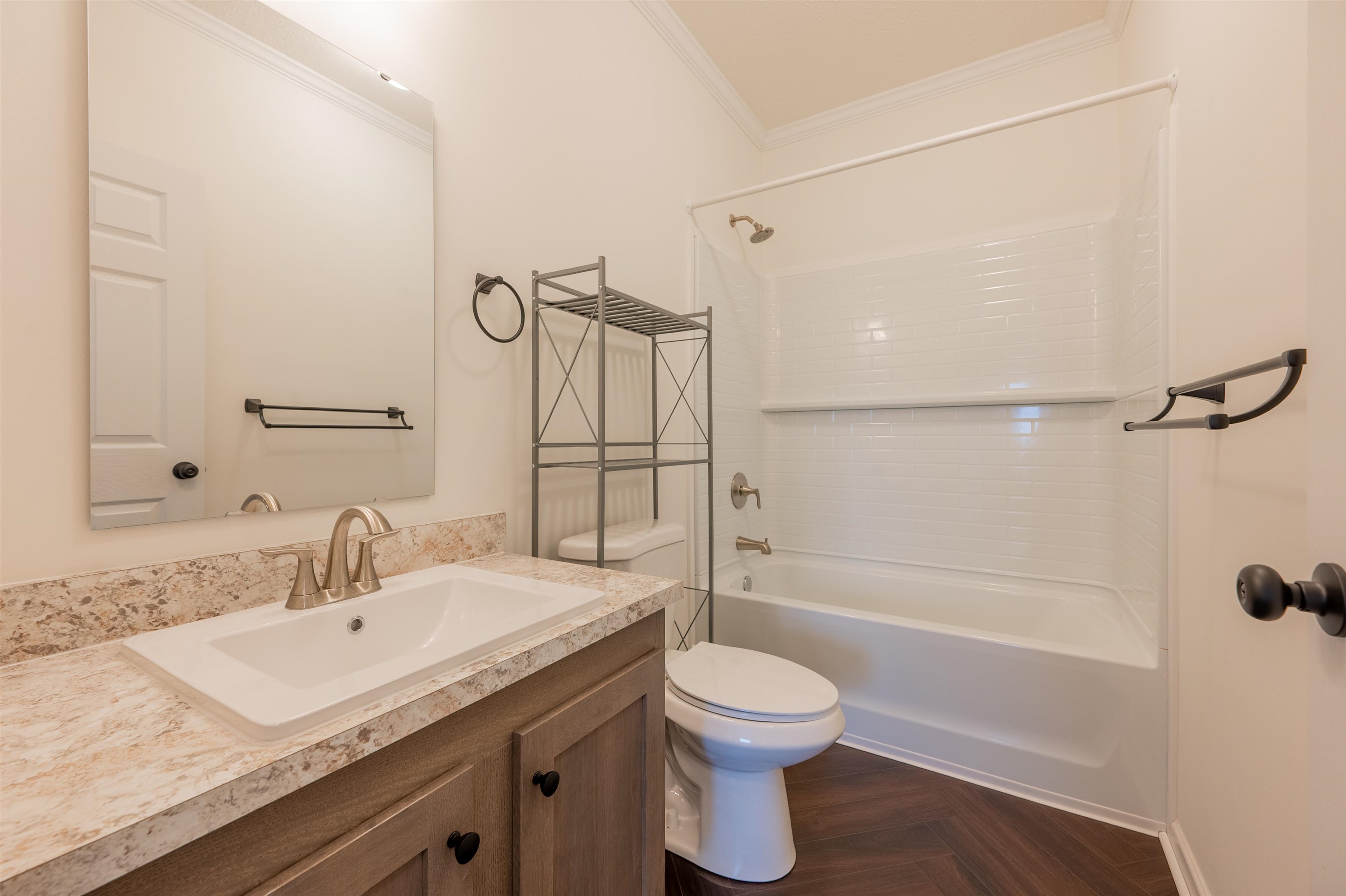 173 Long Level Road SW