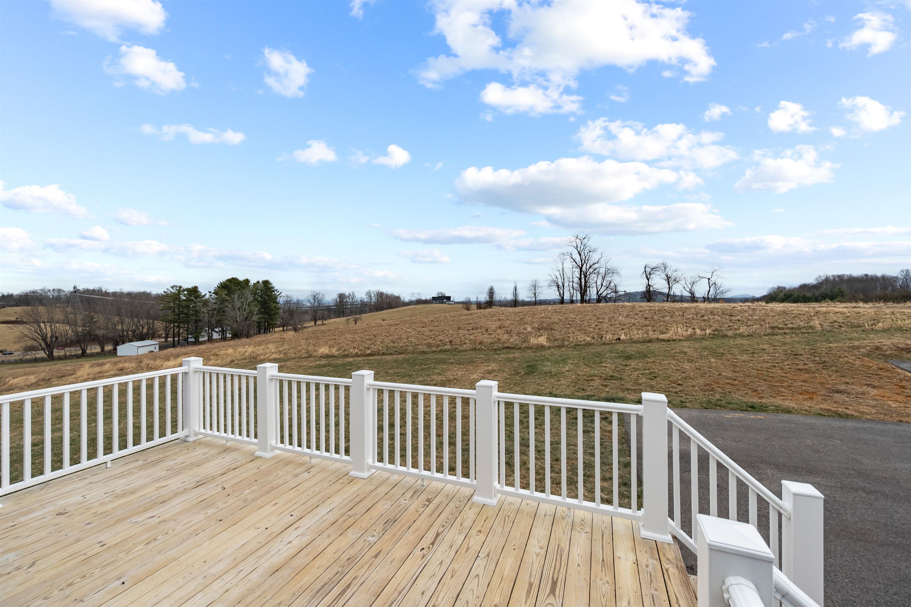 173 Long Level Road SW