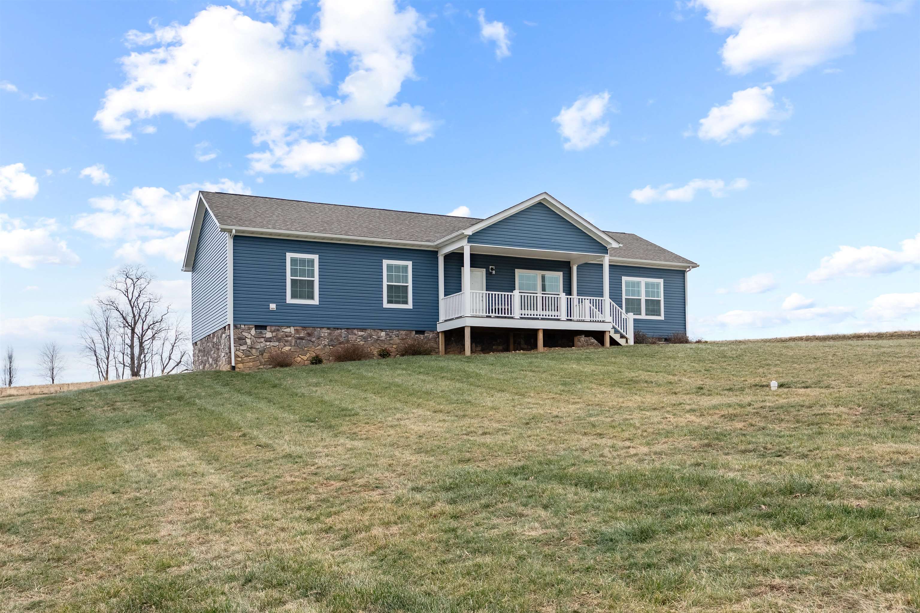 173 Long Level Road SW