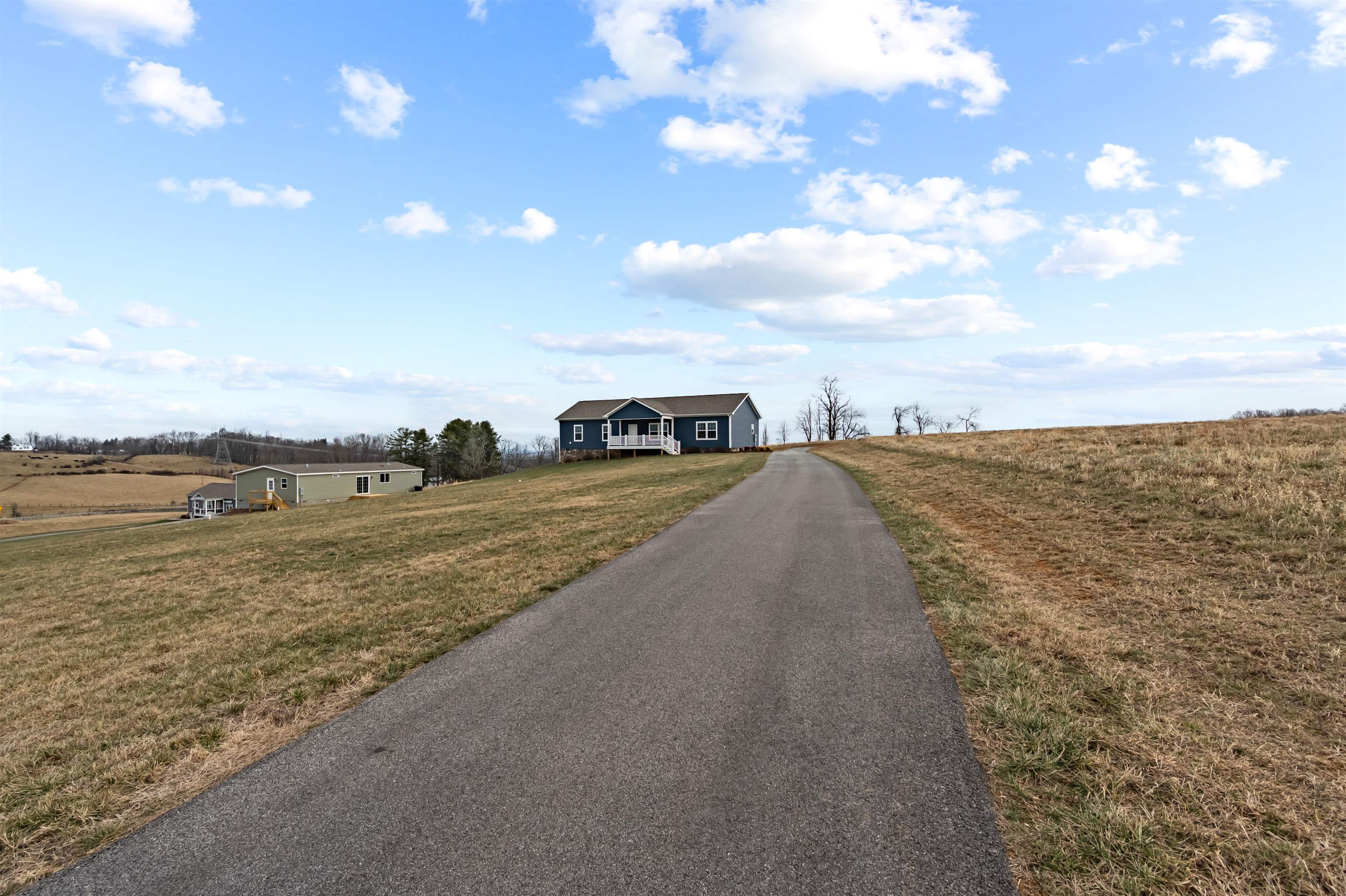 173 Long Level Road SW