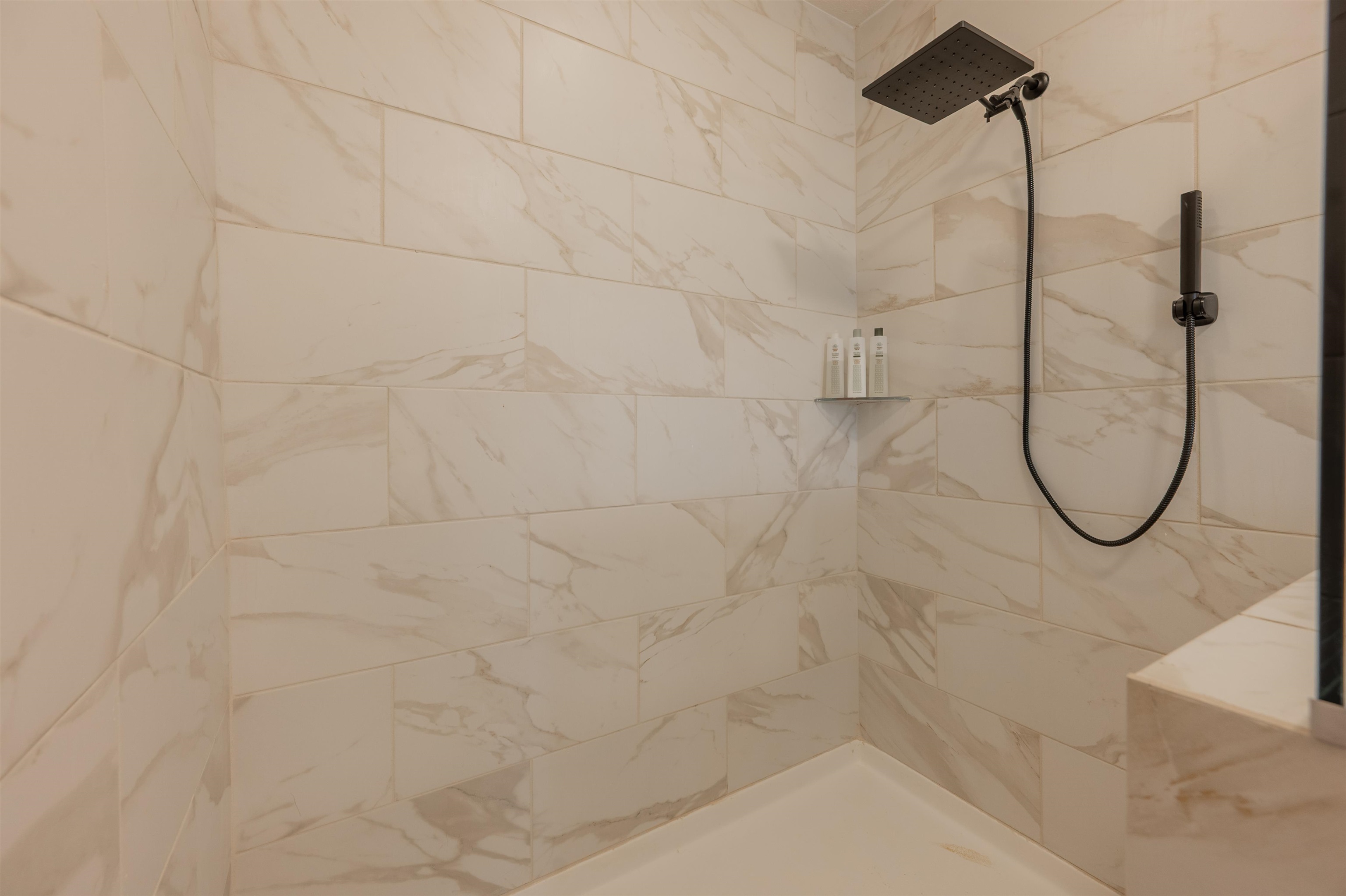 173 Long Level Road SW