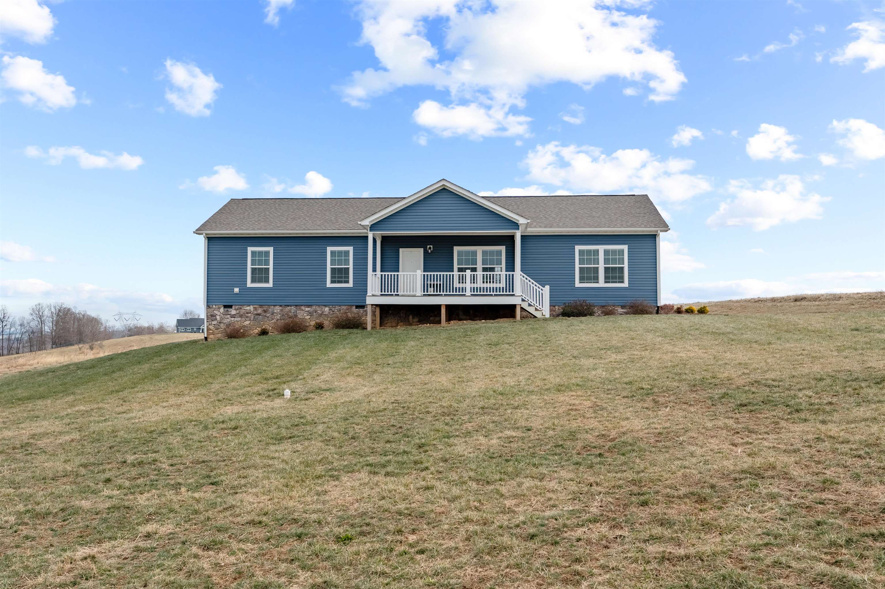 173 Long Level Road SW