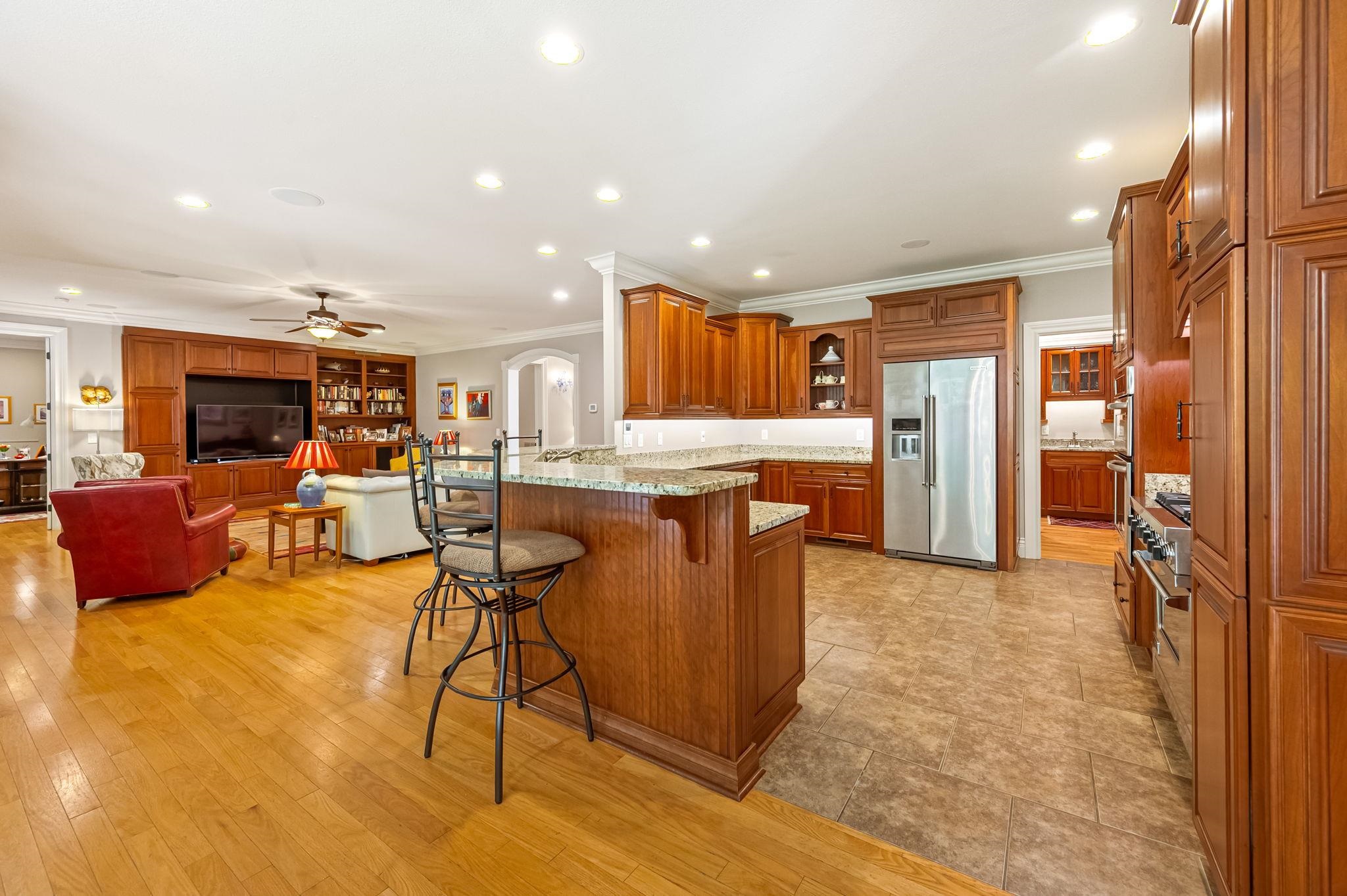 1250 Treetop Ridge Rd Road