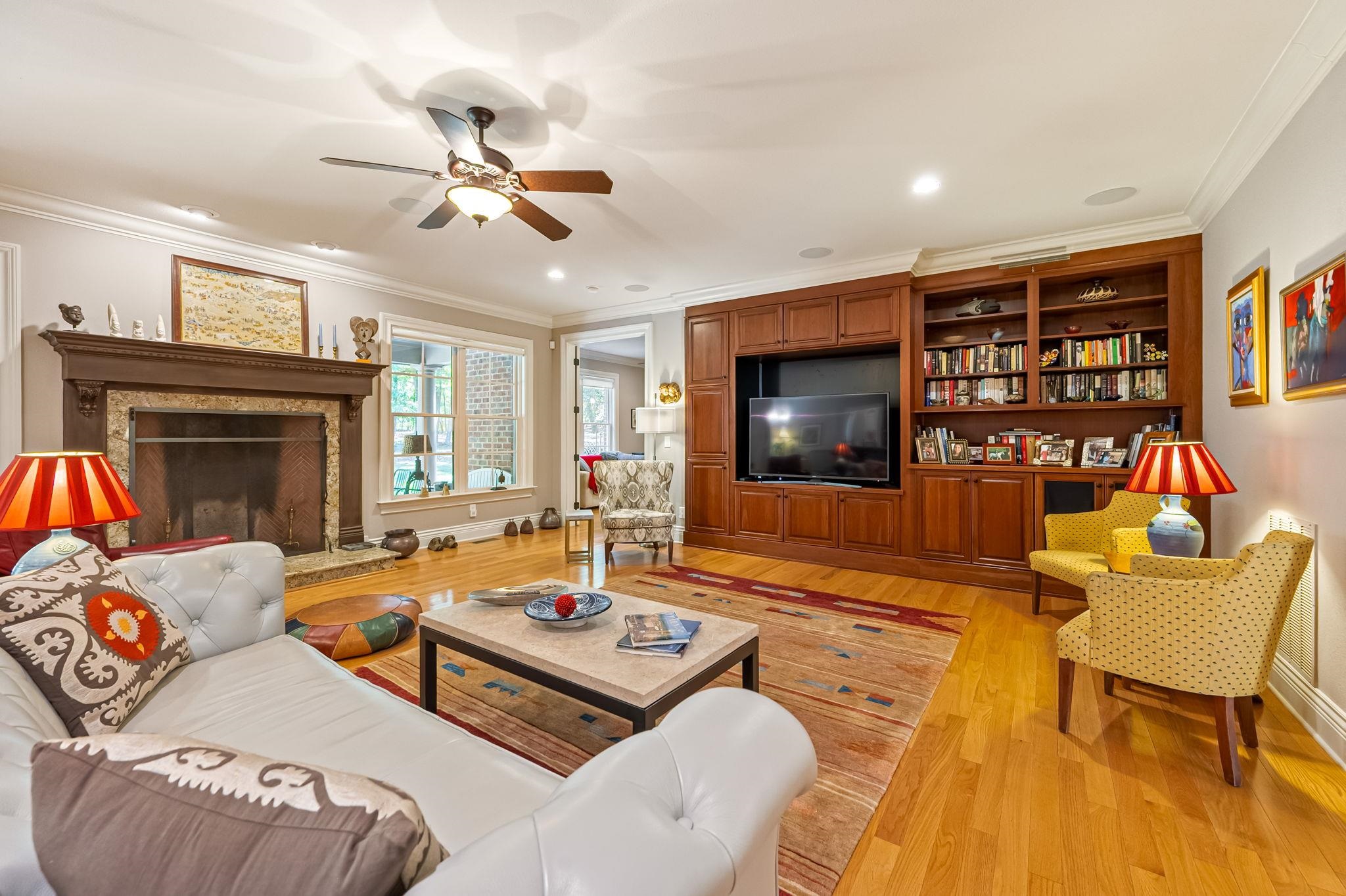 1250 Treetop Ridge Rd Road