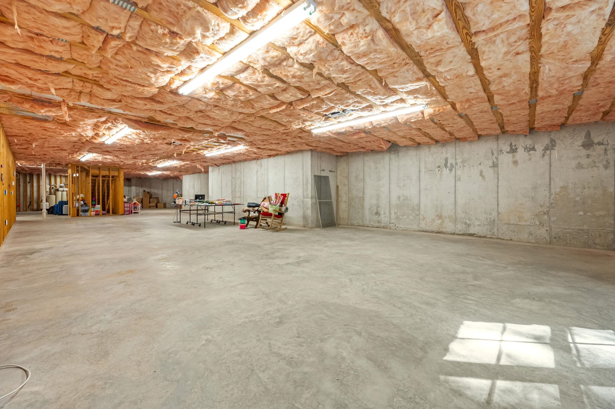 1250 Treetop Ridge Rd Road