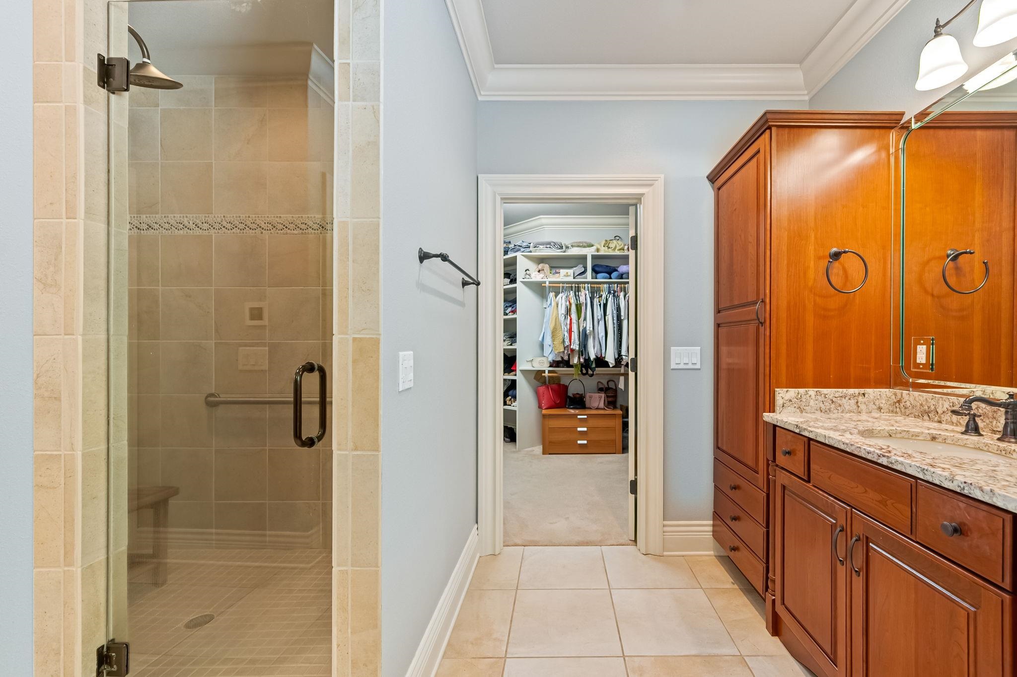 1250 Treetop Ridge Rd Road