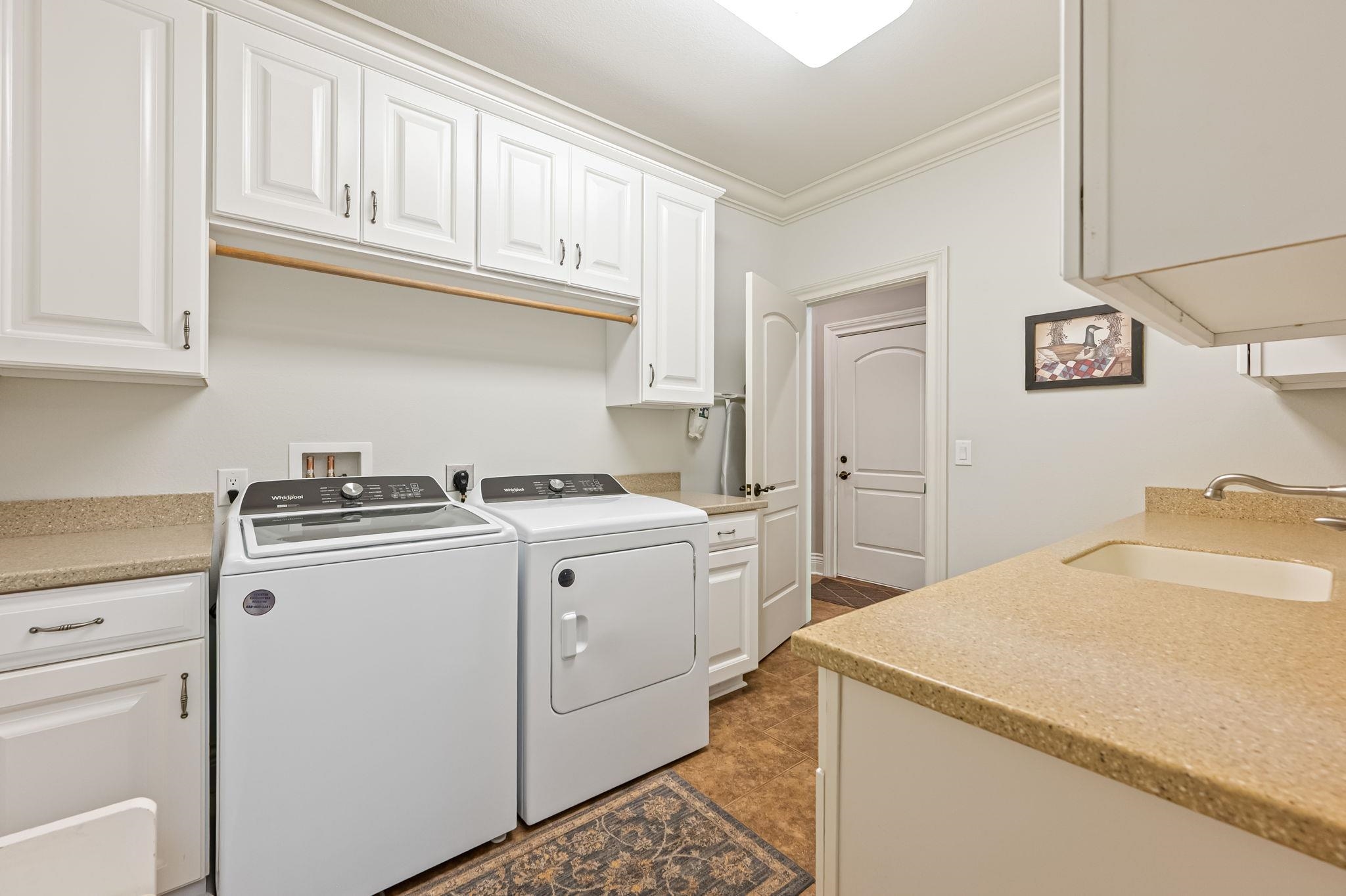 1250 Treetop Ridge Rd Road