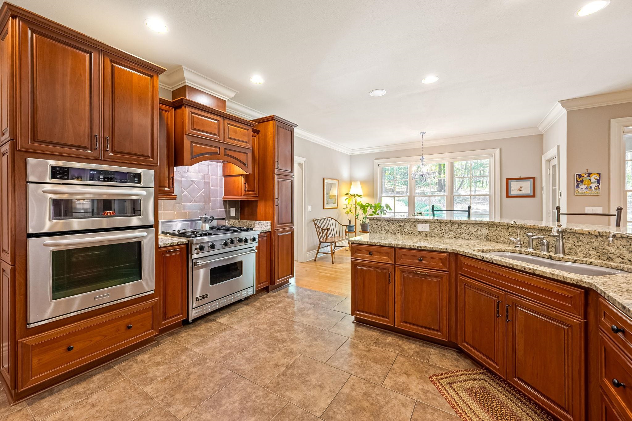 1250 Treetop Ridge Rd Road