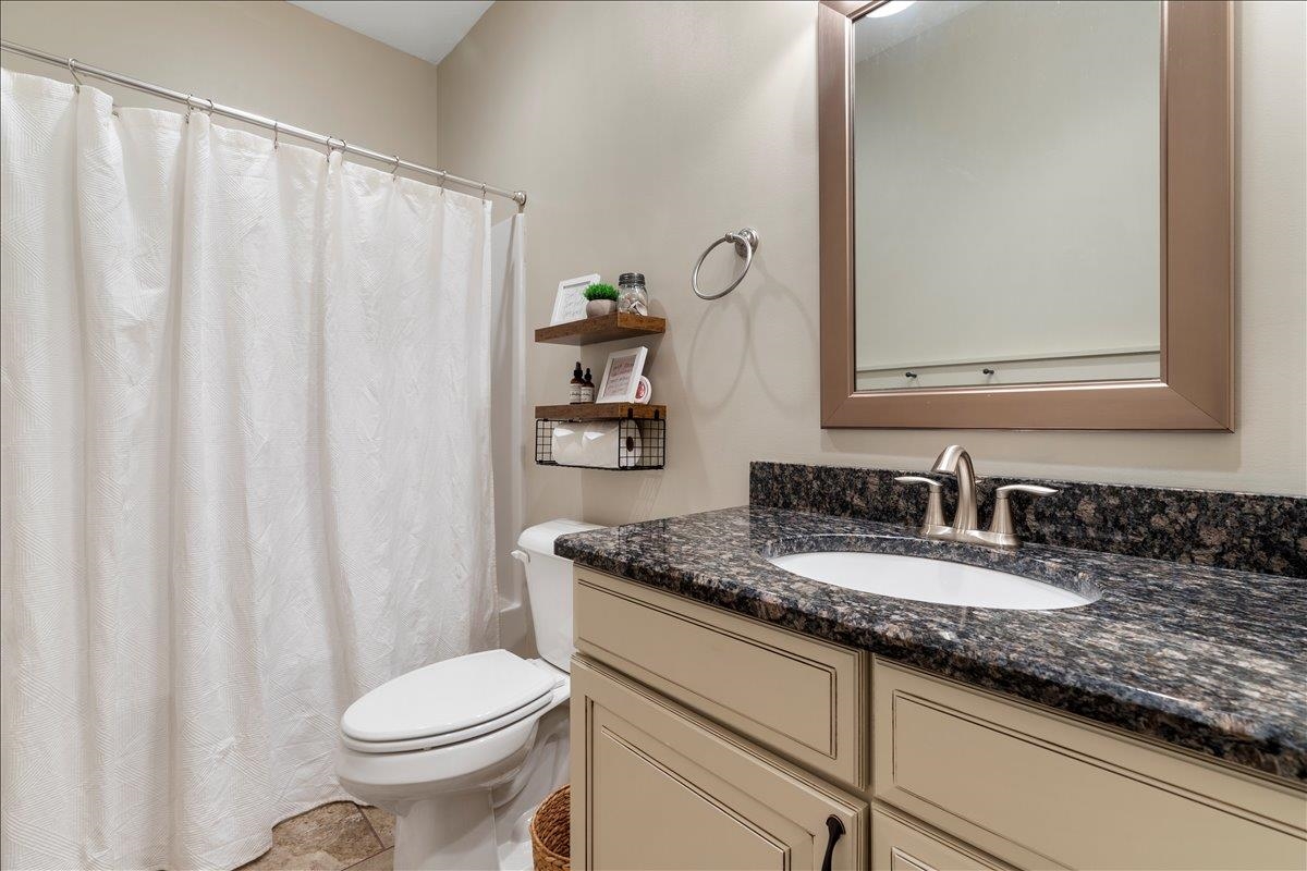 325 Colin Reid Pass Pass NW