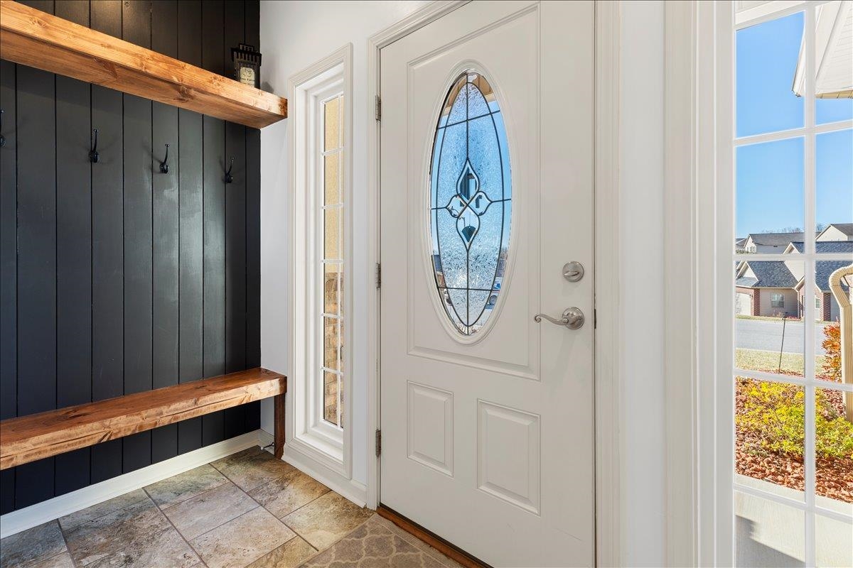 325 Colin Reid Pass Pass NW