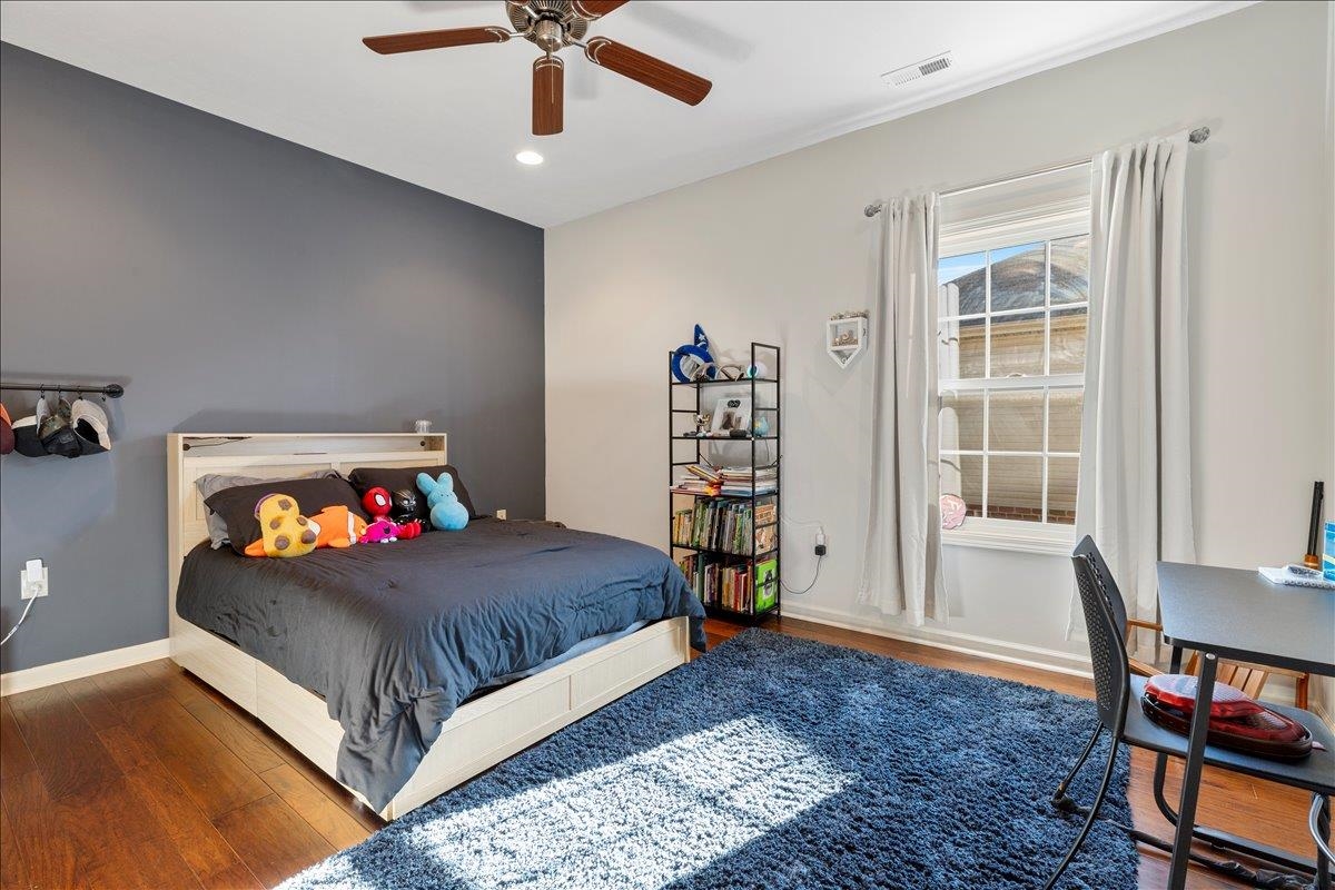 325 Colin Reid Pass Pass NW