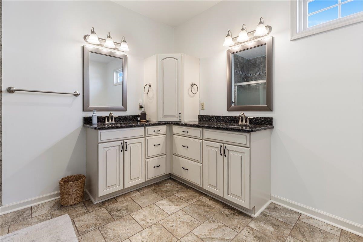 325 Colin Reid Pass Pass NW