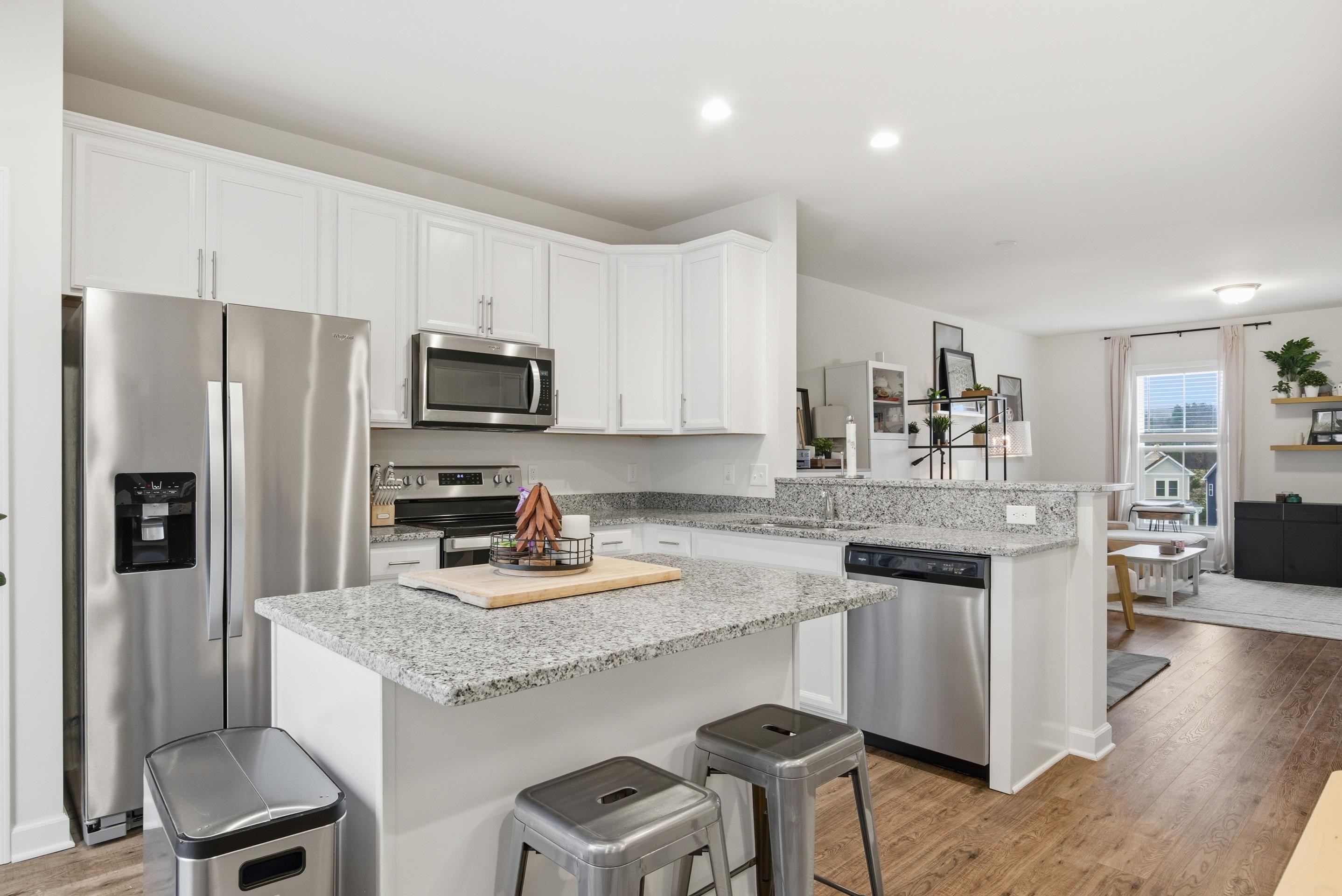 390 HAMILTON Avenue NW