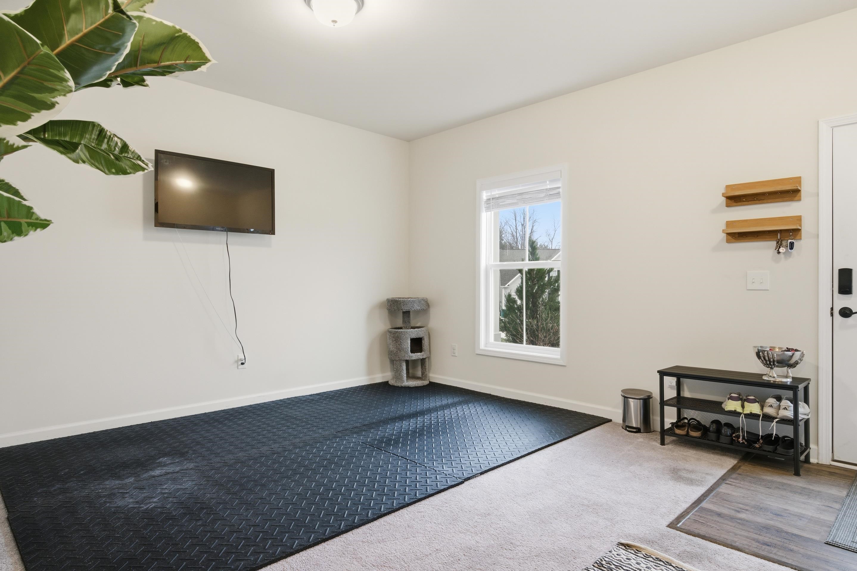 390 HAMILTON Avenue NW