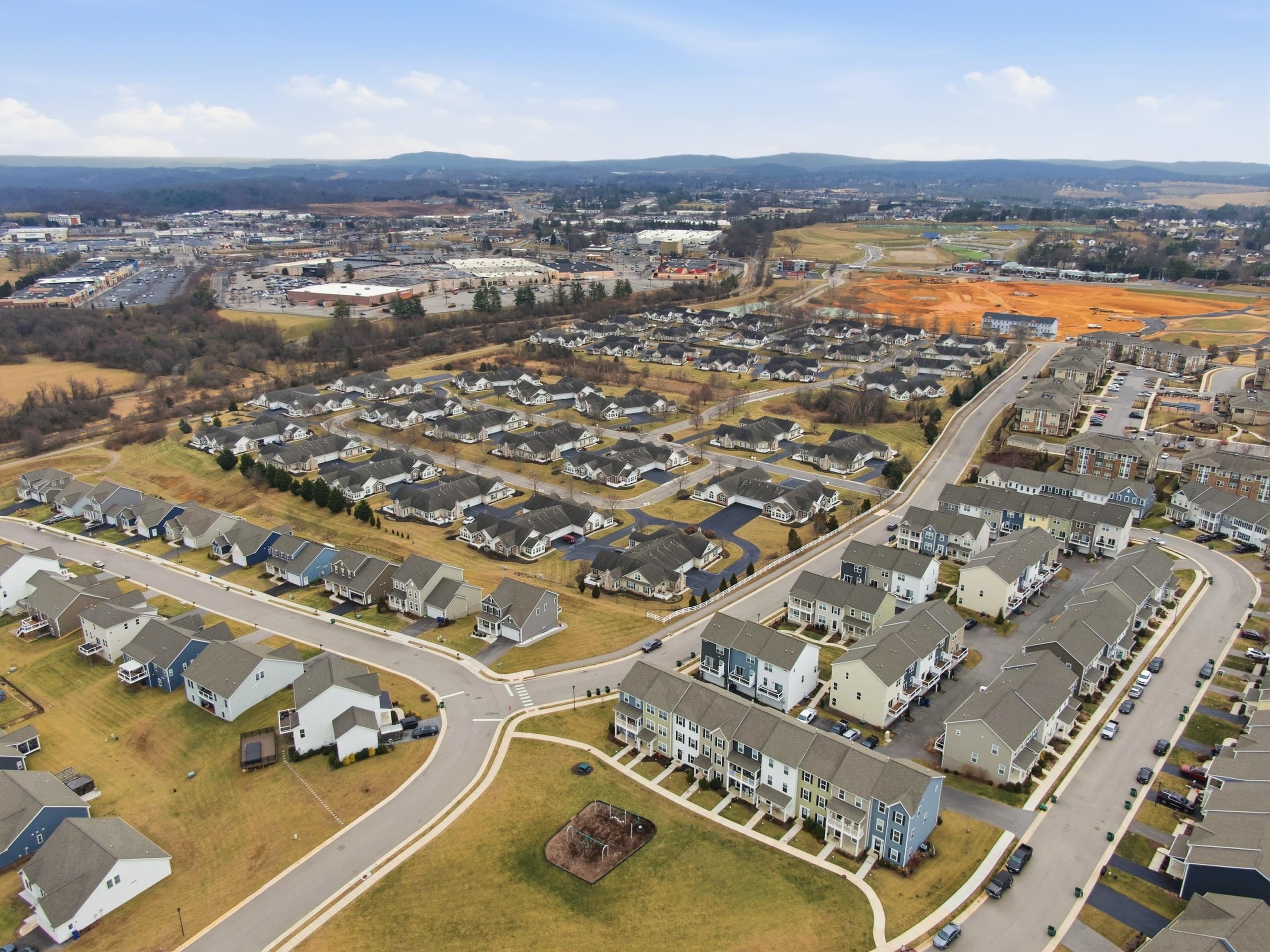 390 HAMILTON Avenue NW