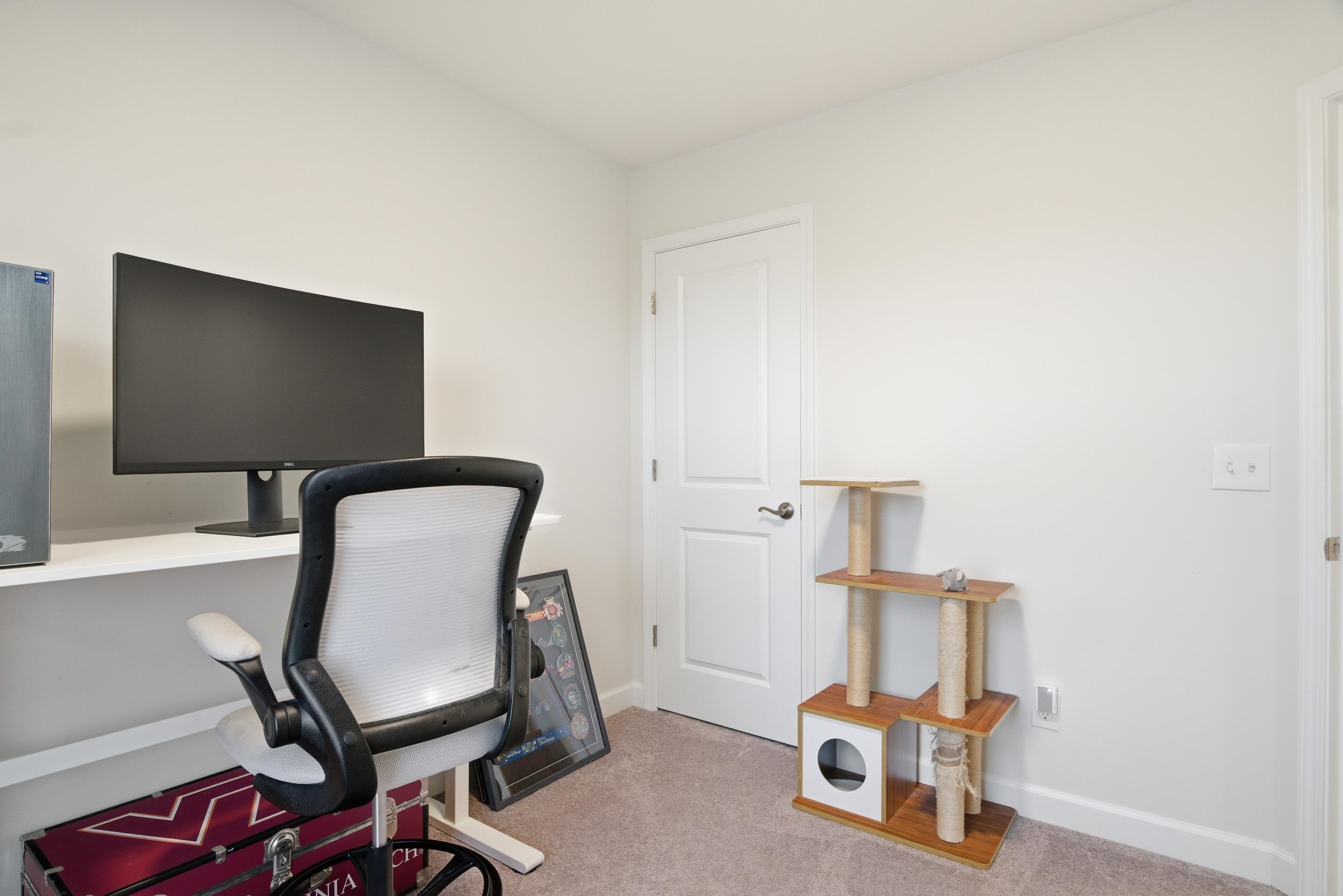 390 HAMILTON Avenue NW