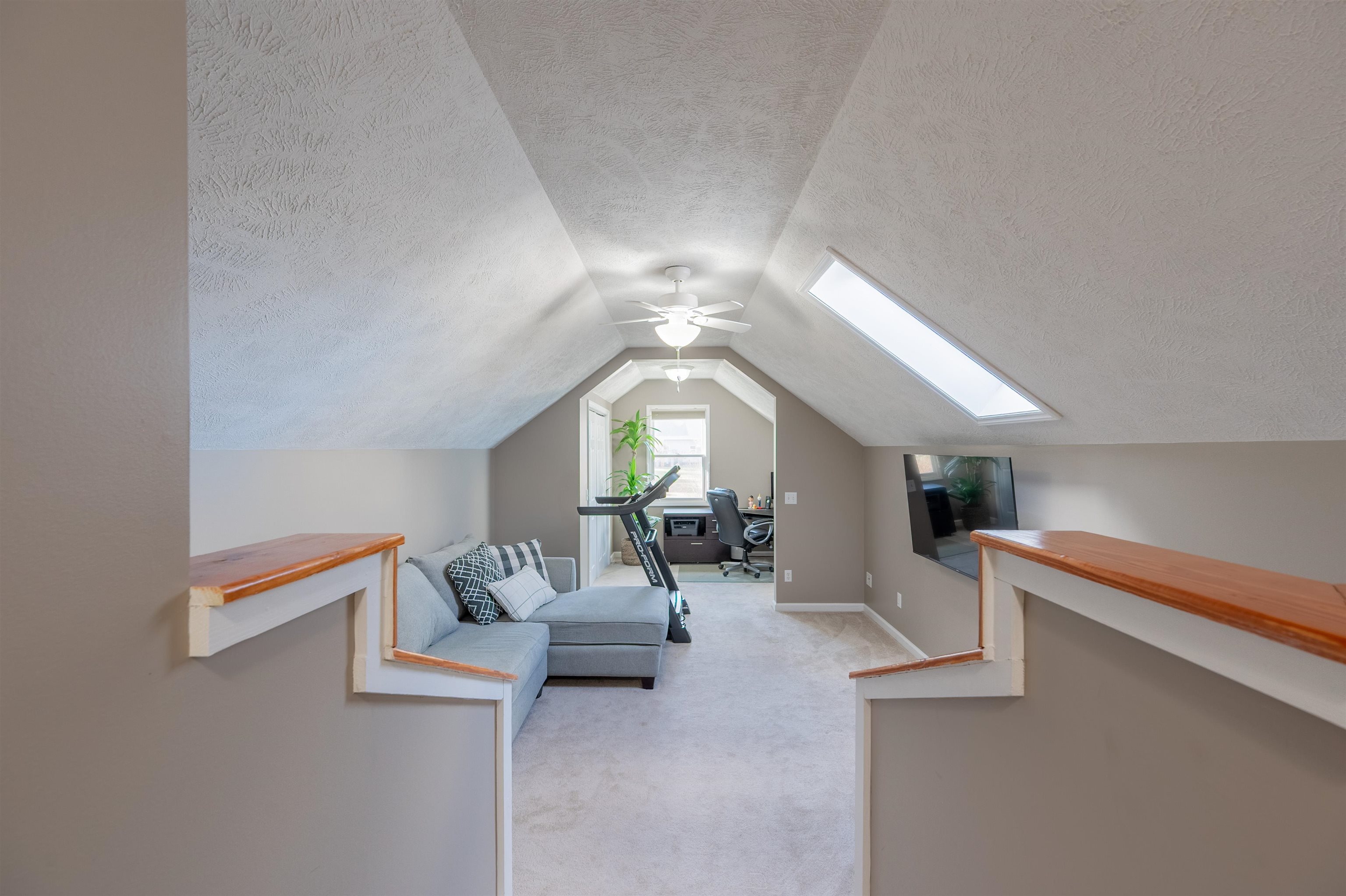 2203 Hardwick Street