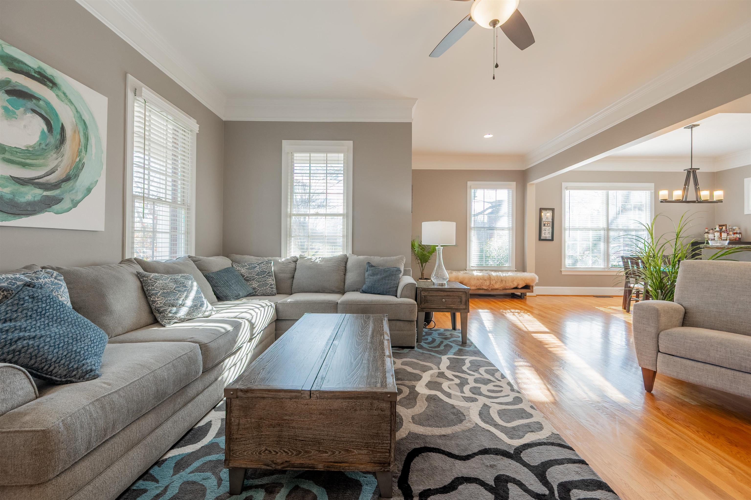 2203 Hardwick Street