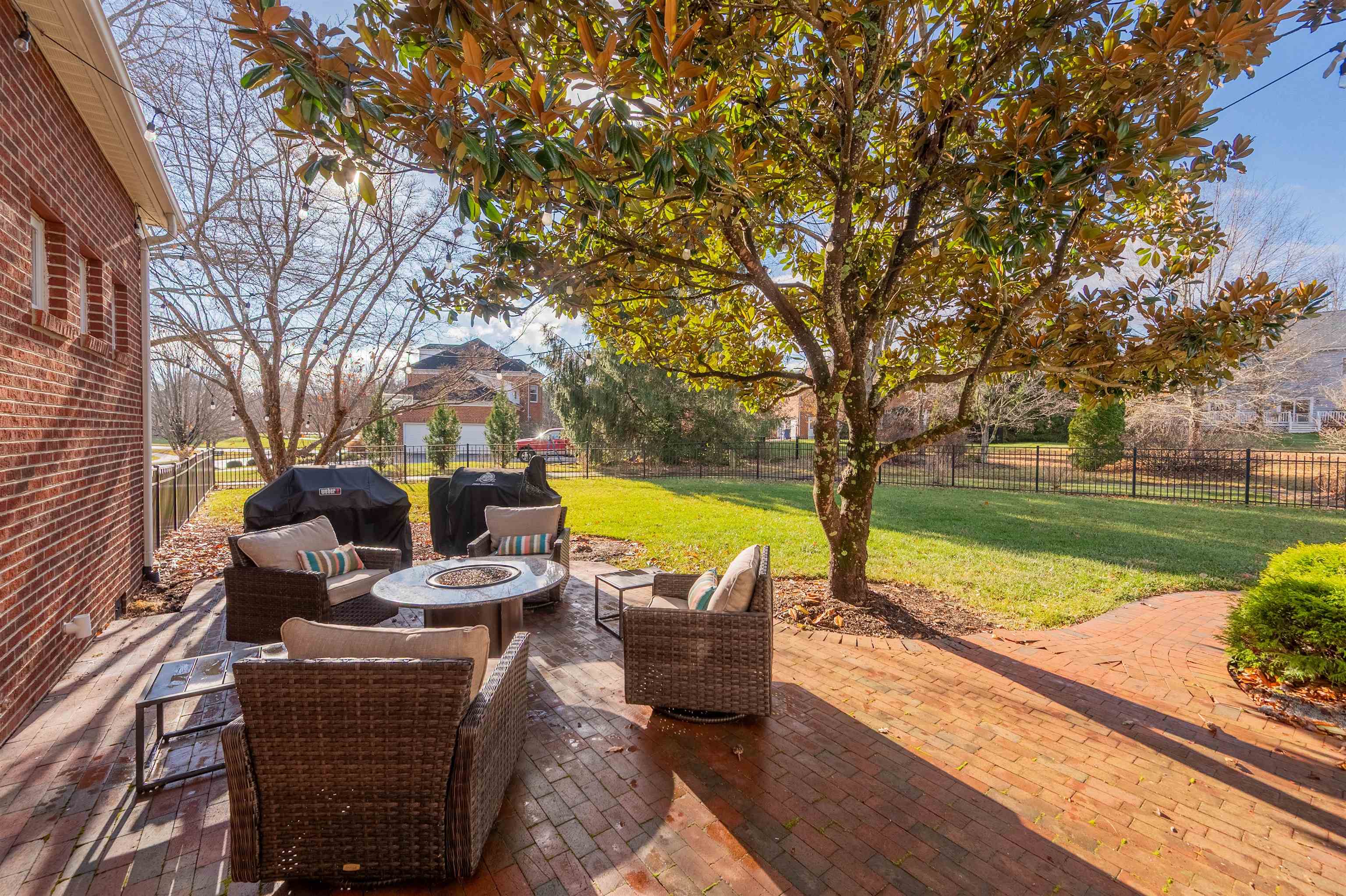 2203 Hardwick Street