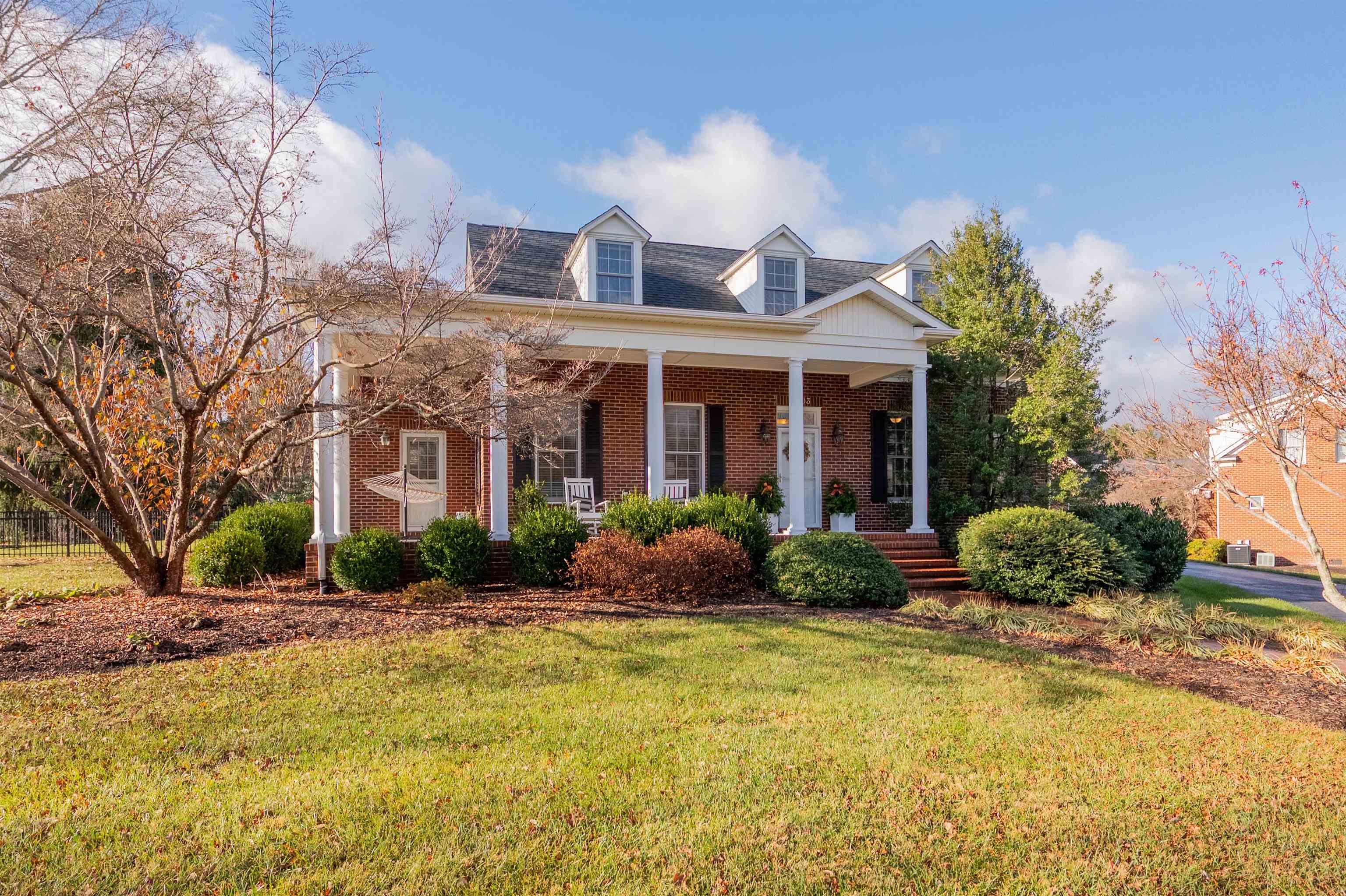 2203 Hardwick Street