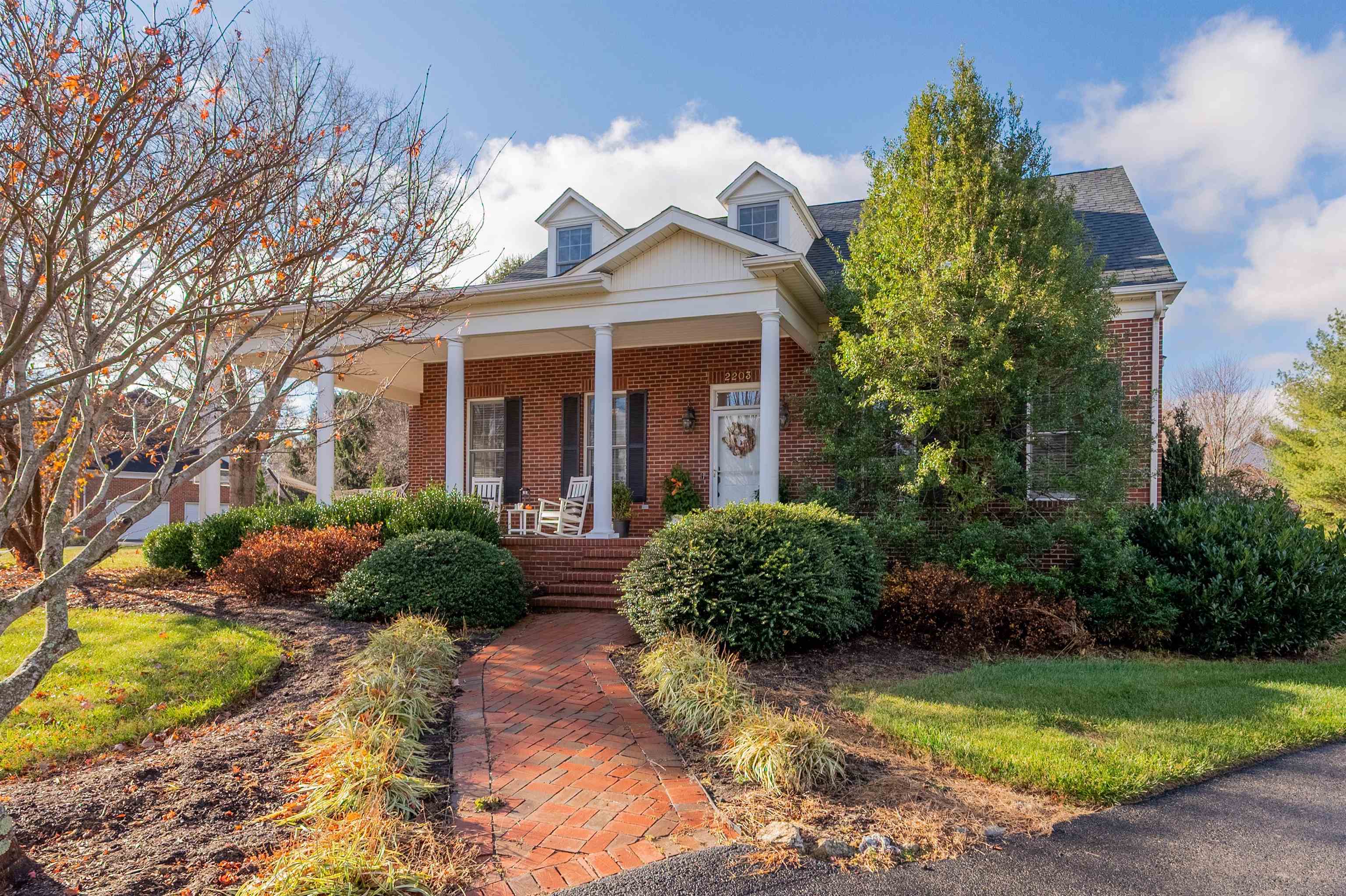 2203 Hardwick Street