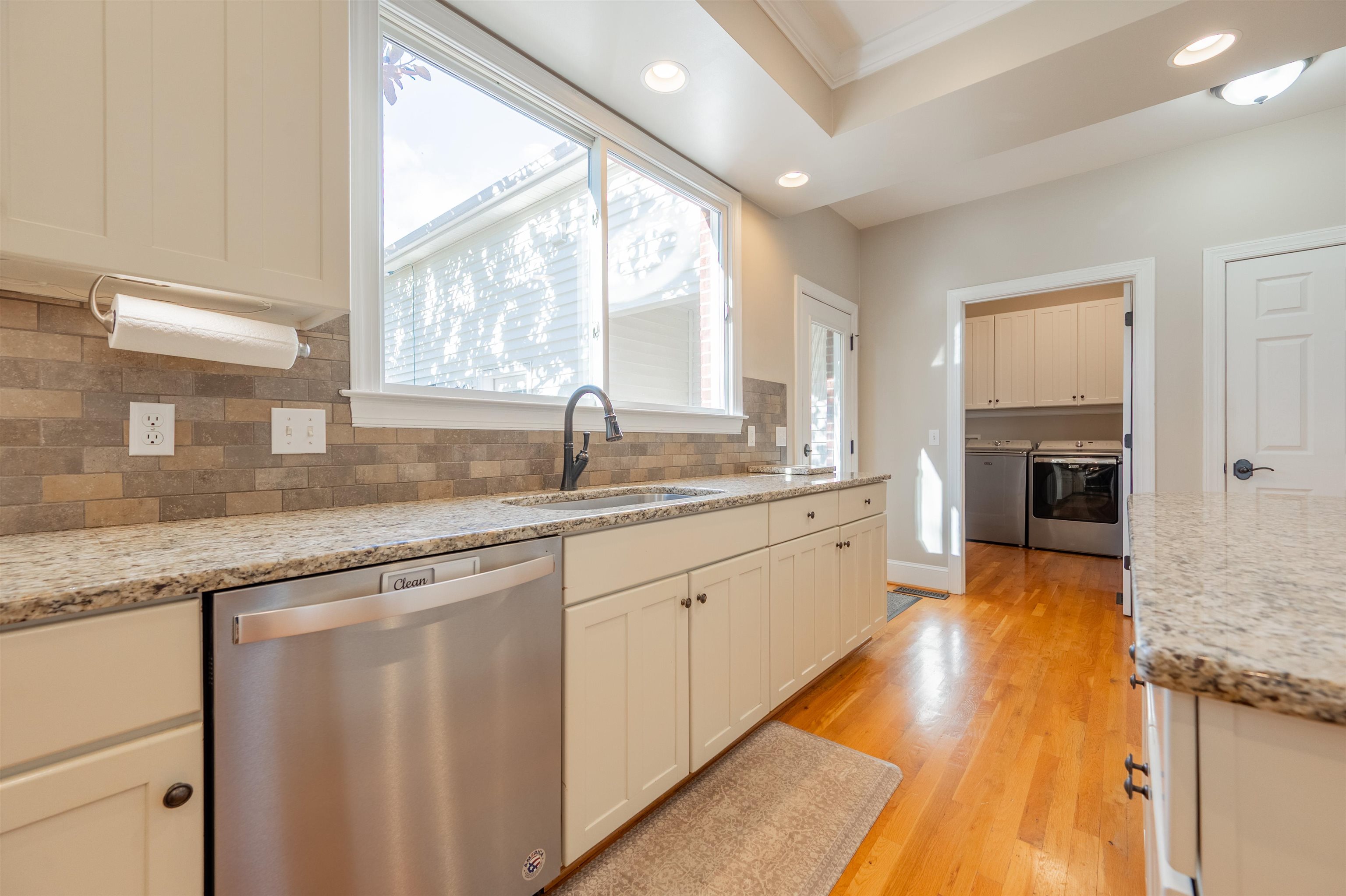 2203 Hardwick Street