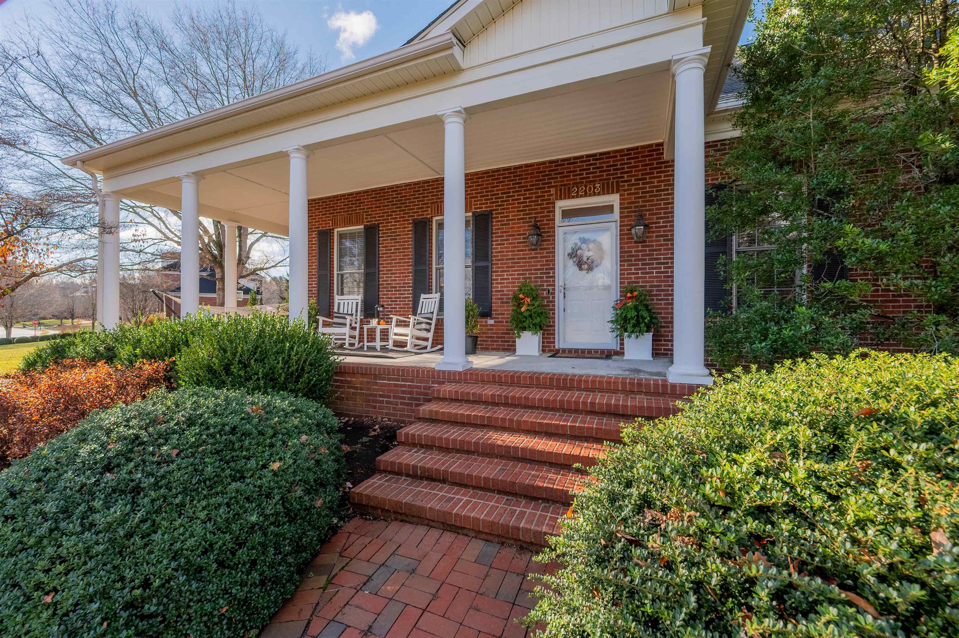 2203 Hardwick Street