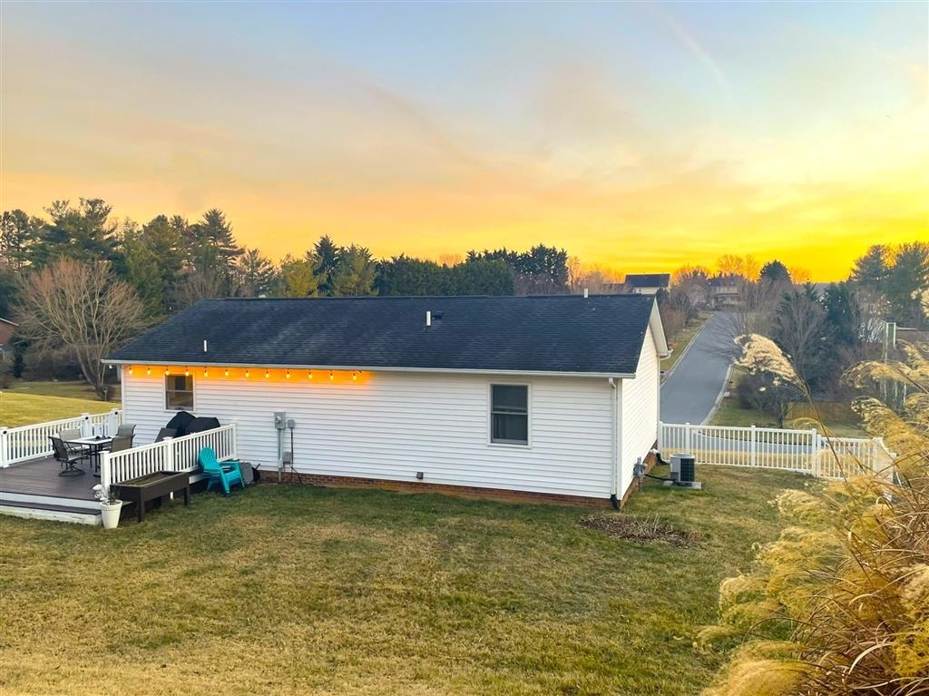 1400 Gladewood Drive