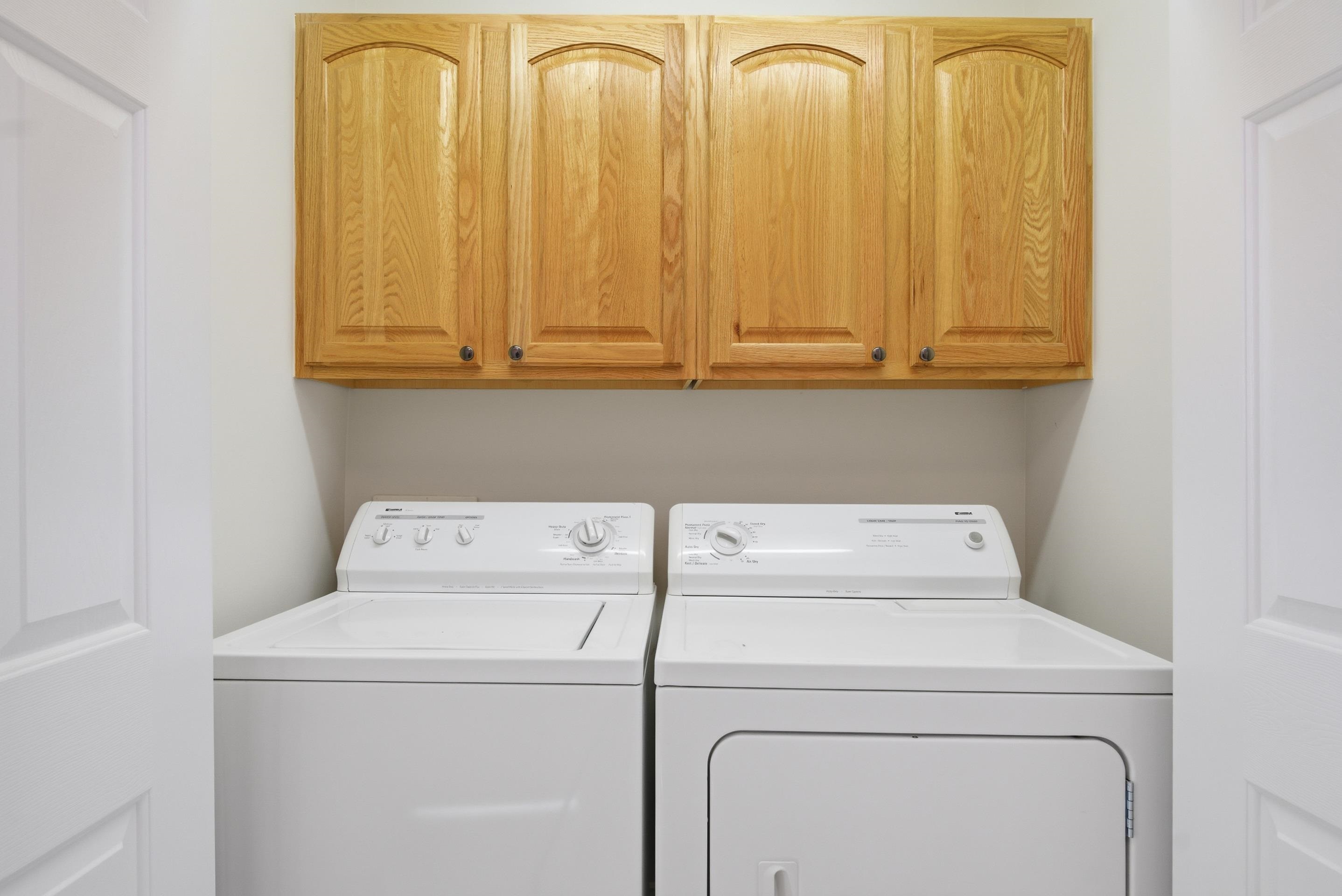 380 OAKTREE Boulevard