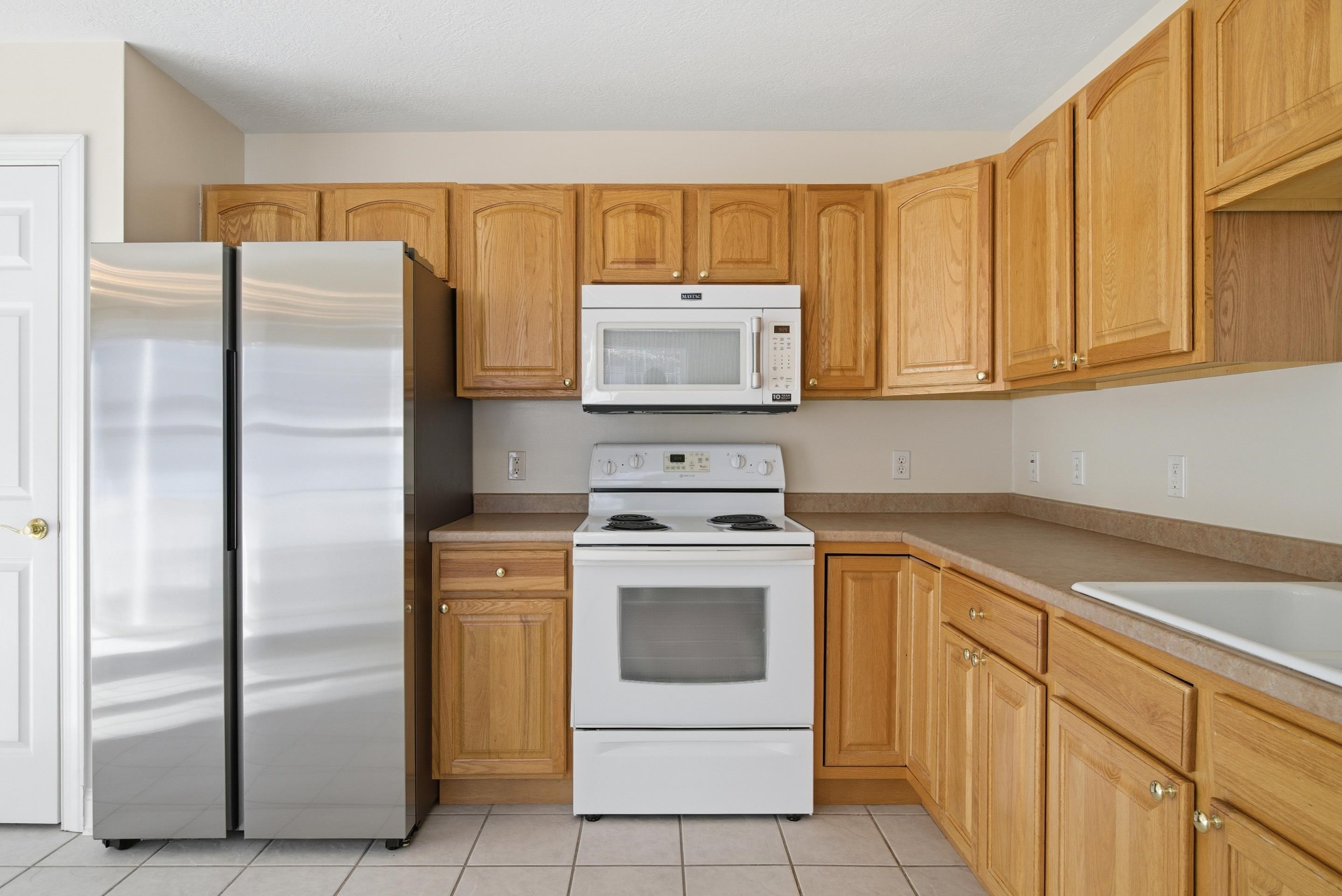 380 OAKTREE Boulevard